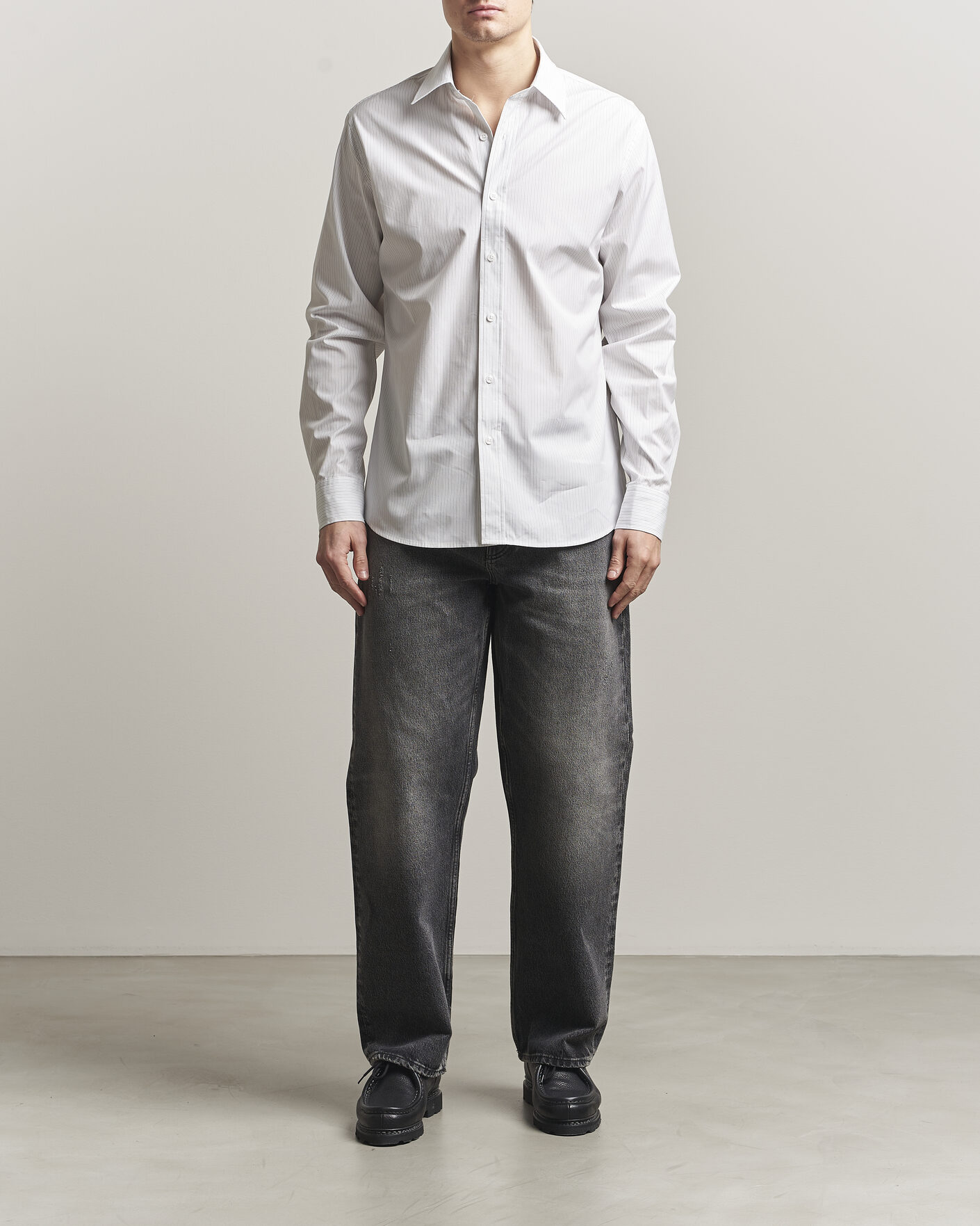 Herre | Skjorter | Filippa K | Cotton Poplin Striped Shirt White/Black