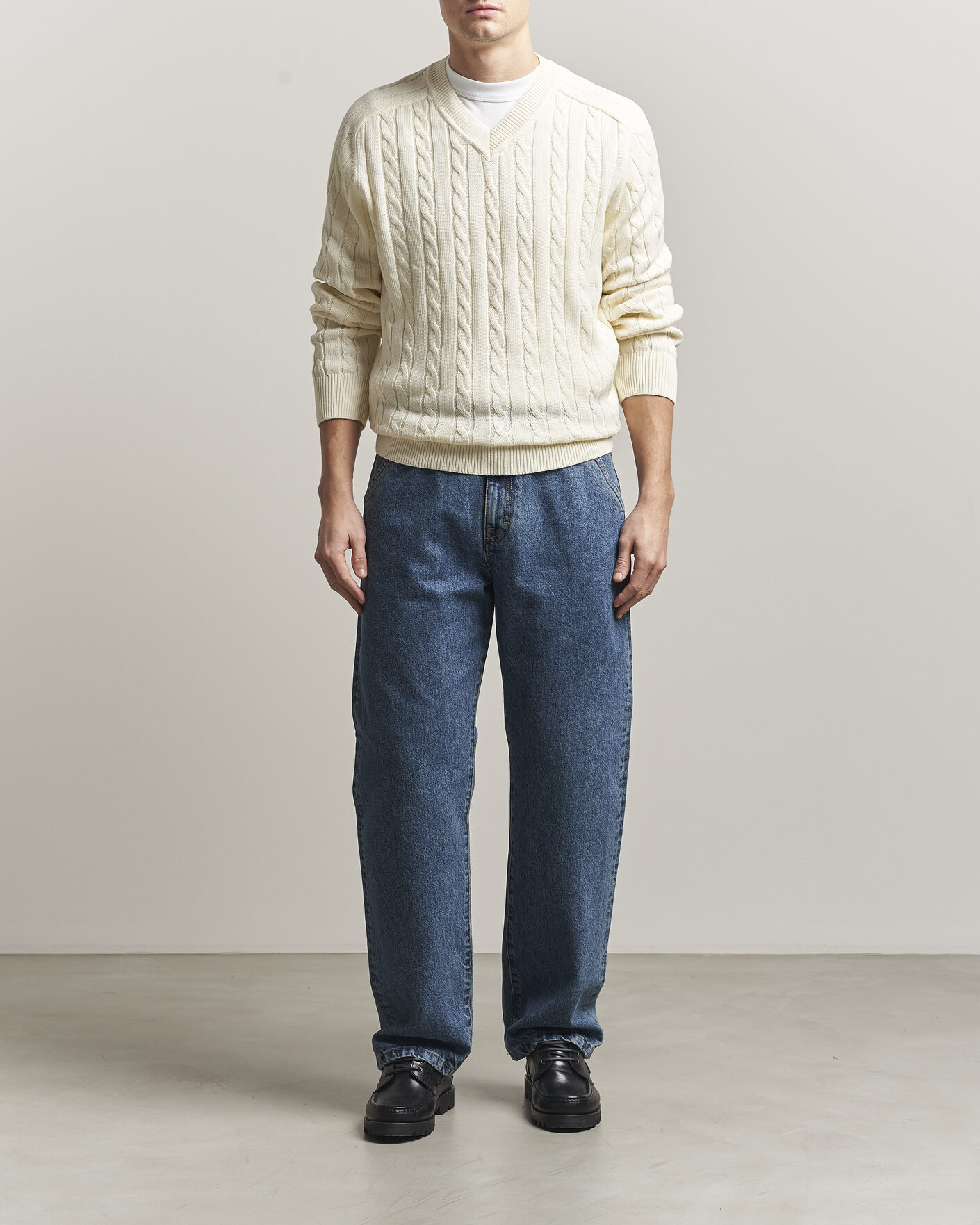 Herre | Gensere | Filippa K | Cotton Cable V-Neck Sweater Calico White