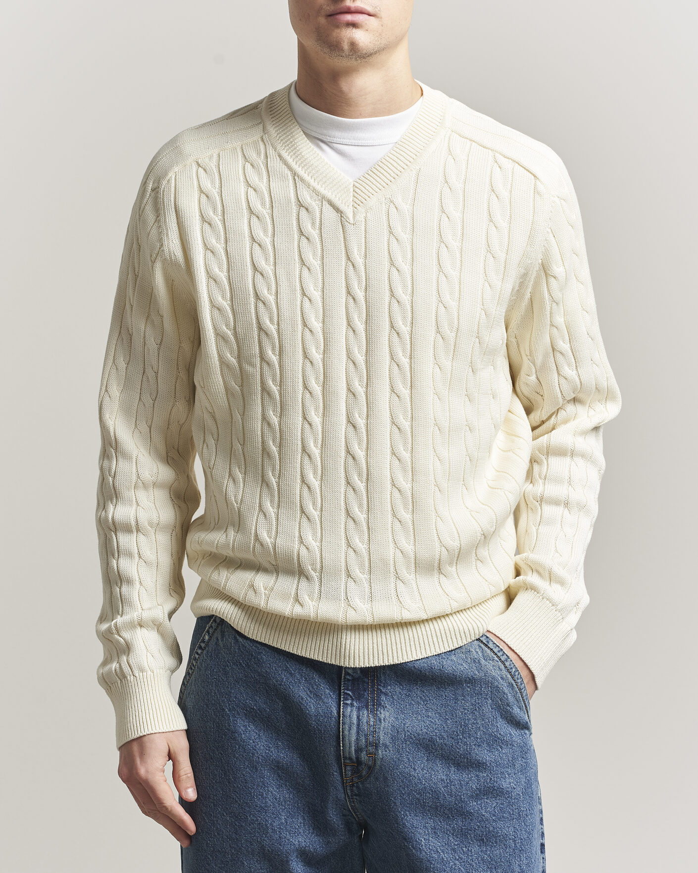 Herre | Gensere | Filippa K | Cotton Cable V-Neck Sweater Calico White