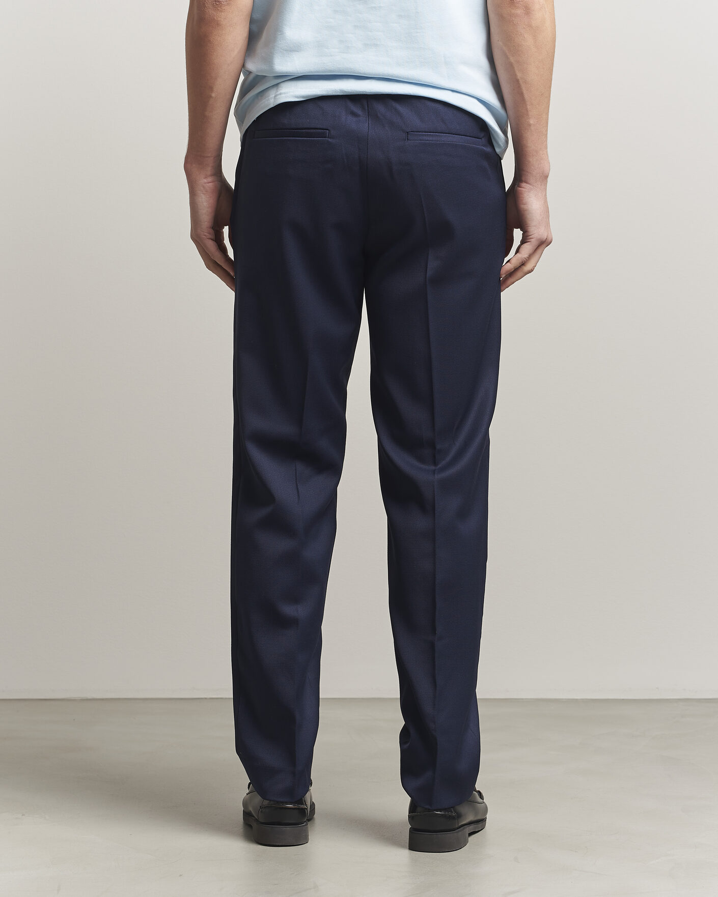 Herre | Bukser | Filippa K | Theo Relaxed Wool Trousers Ink Navy