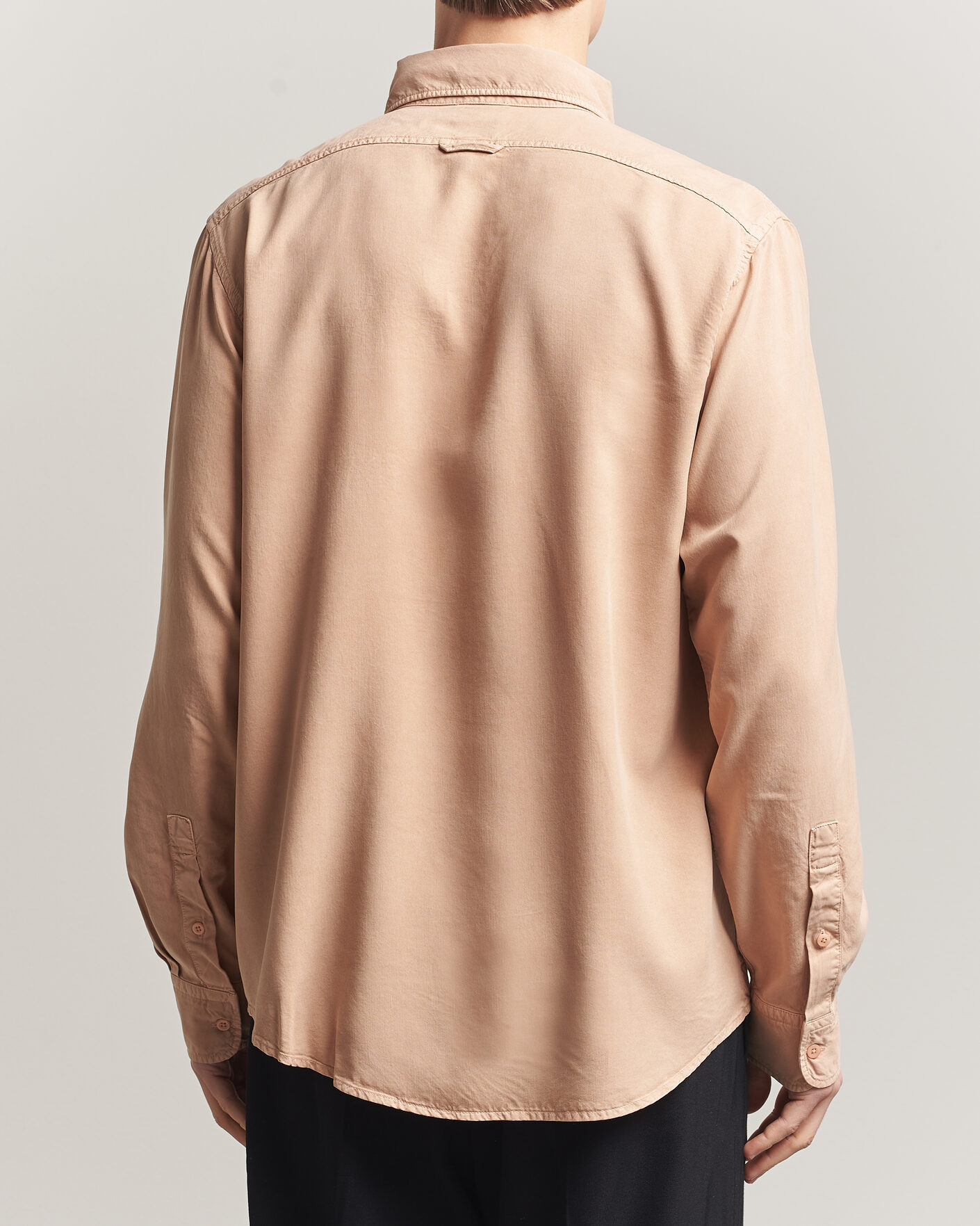 Herre | Skjorter | Filippa K | Zack Lyocell Shirt Beige