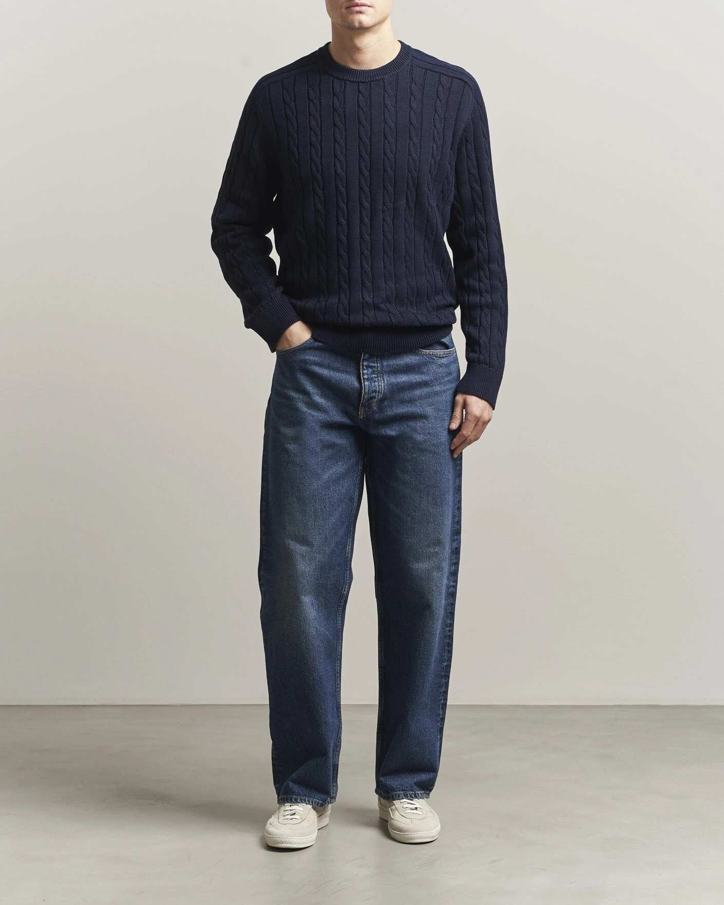 Herre | Gensere | Filippa K | Cotton Cable Crew Neck Sweater Navy