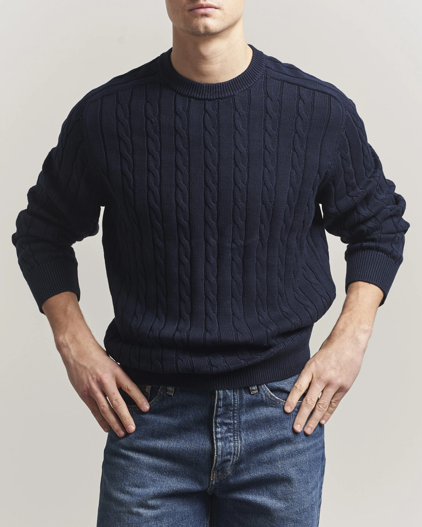 Herre | Gensere | Filippa K | Cotton Cable Crew Neck Sweater Navy