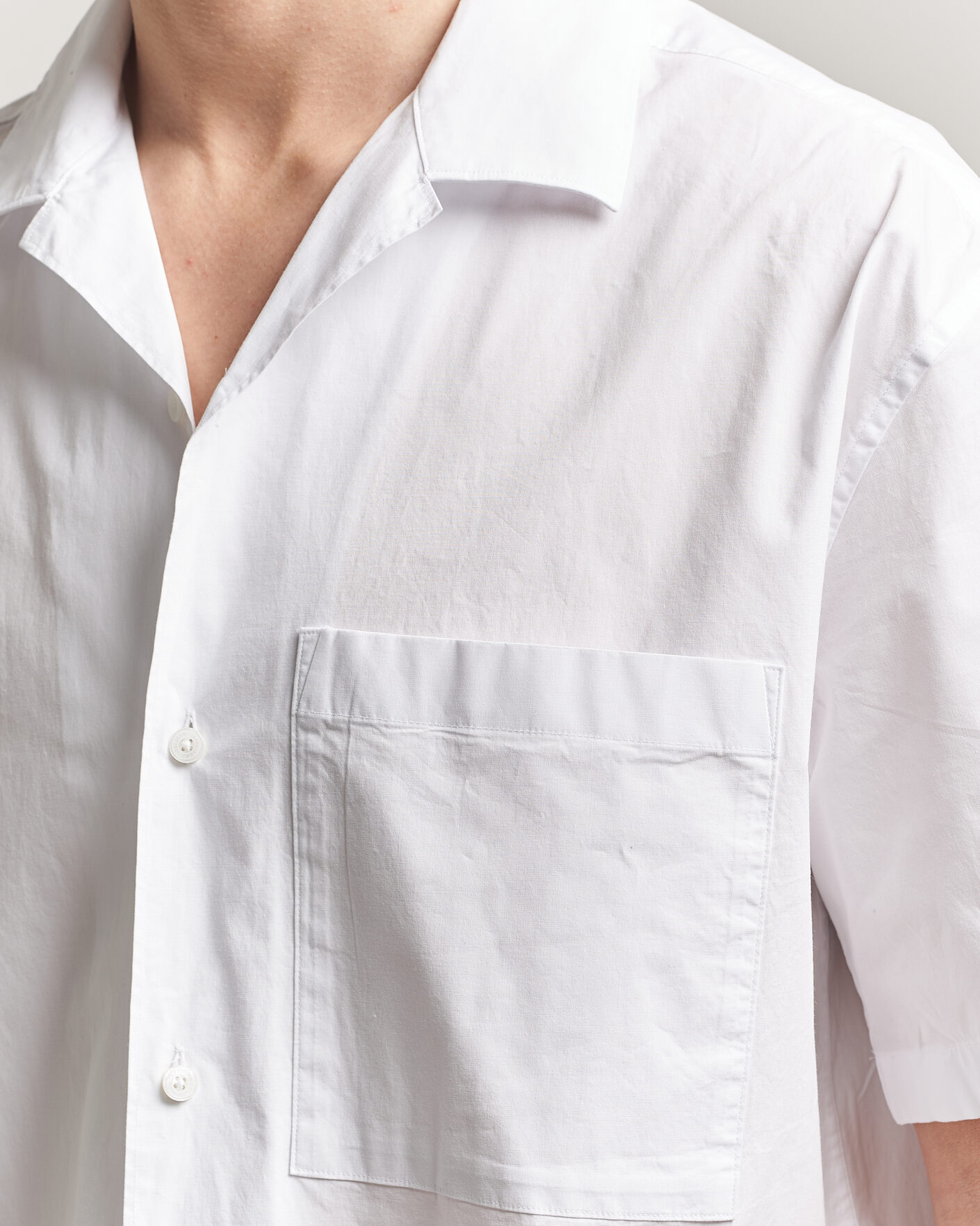 Herre | Skjorter | J.Lindeberg | Ellis Cotton Resort Shirt White