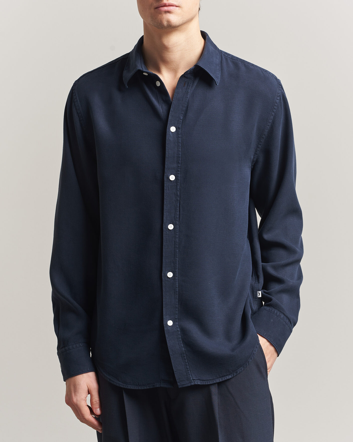 Herre | Skjorter | J.Lindeberg | Zachary Tencel Shirt JL Navy