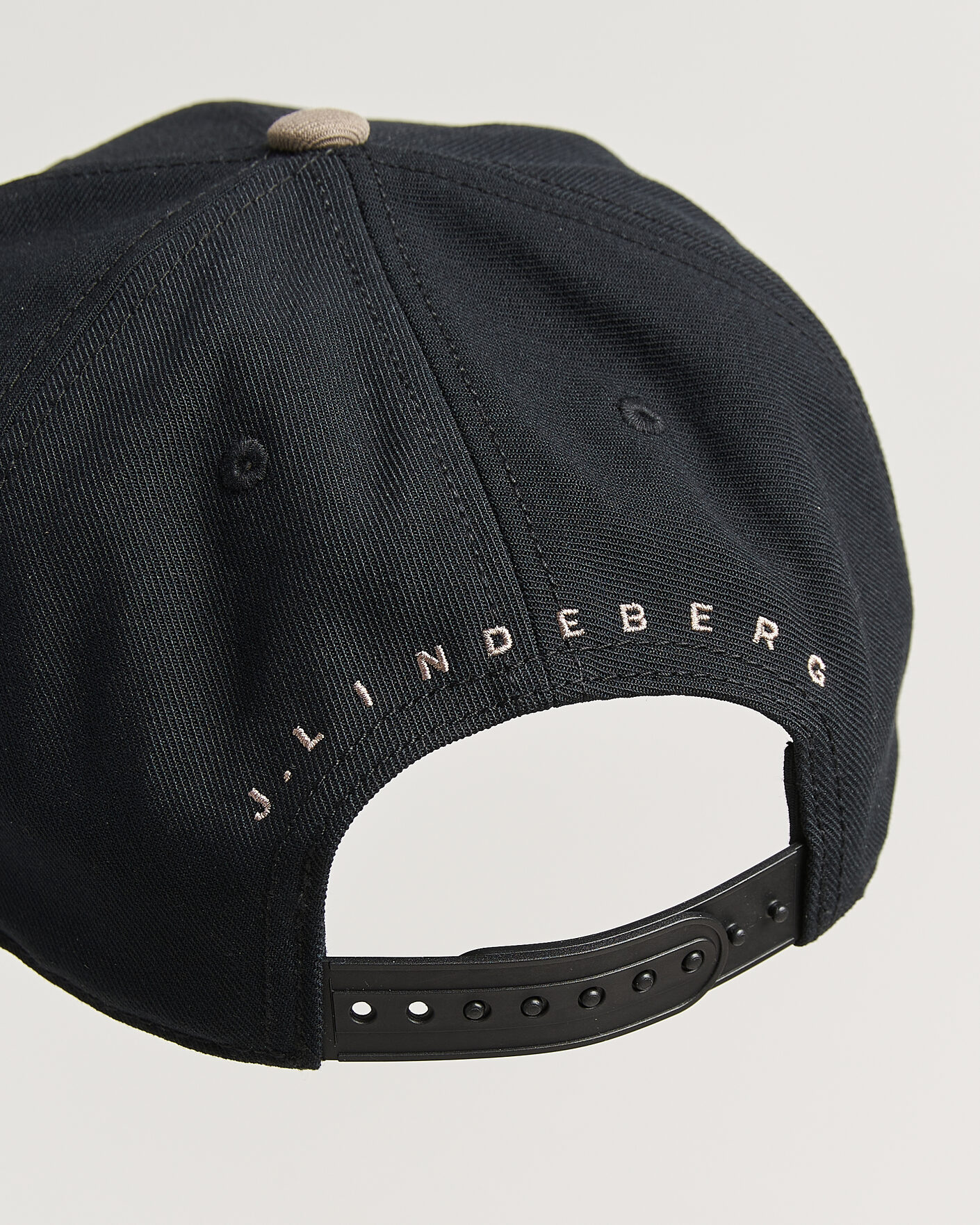 Herre | Hatter og capser | J.Lindeberg | Caddie Cap Black