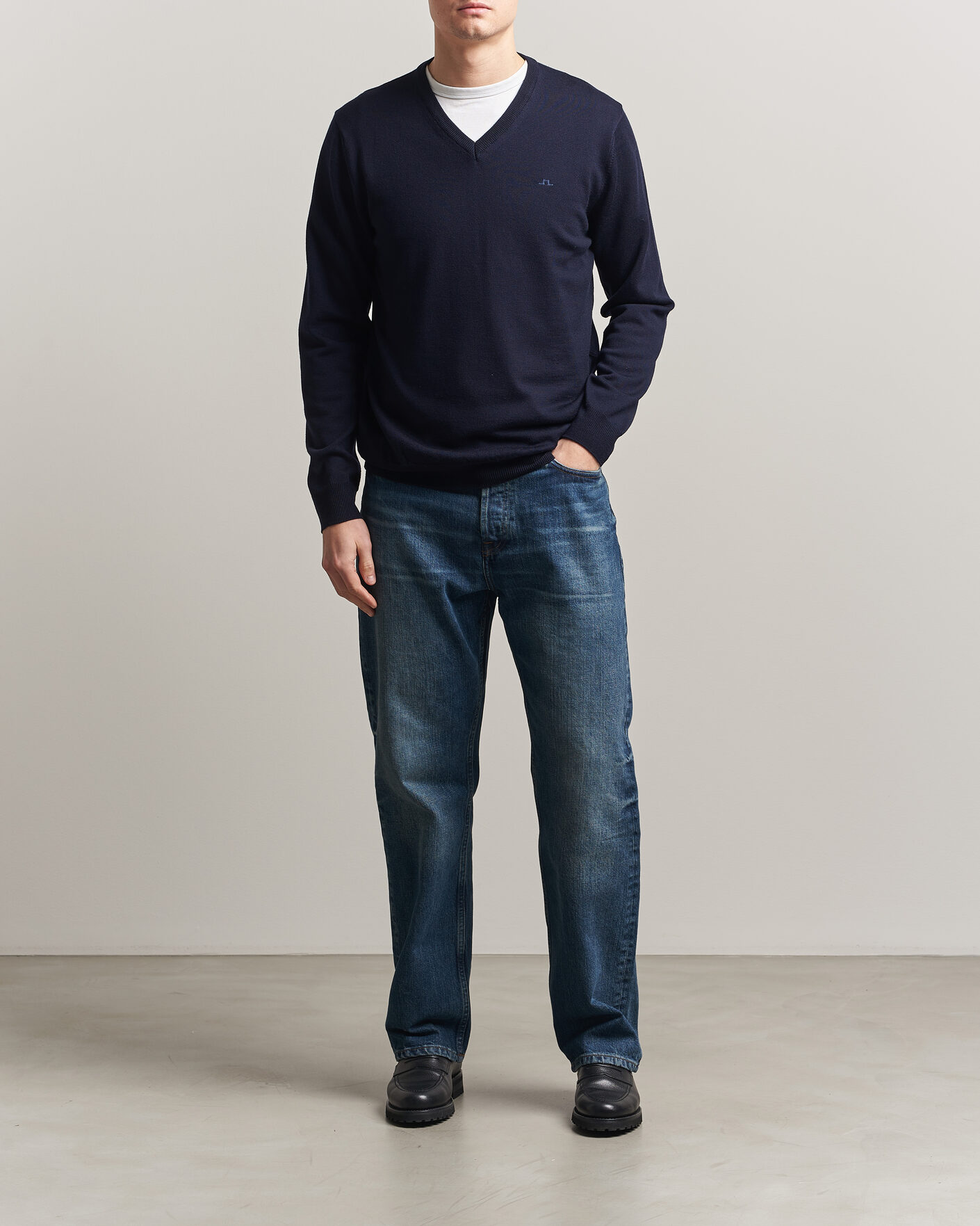 Herre | Gensere | J.Lindeberg | Lymann Merino V-Neck Pullover JL Navy