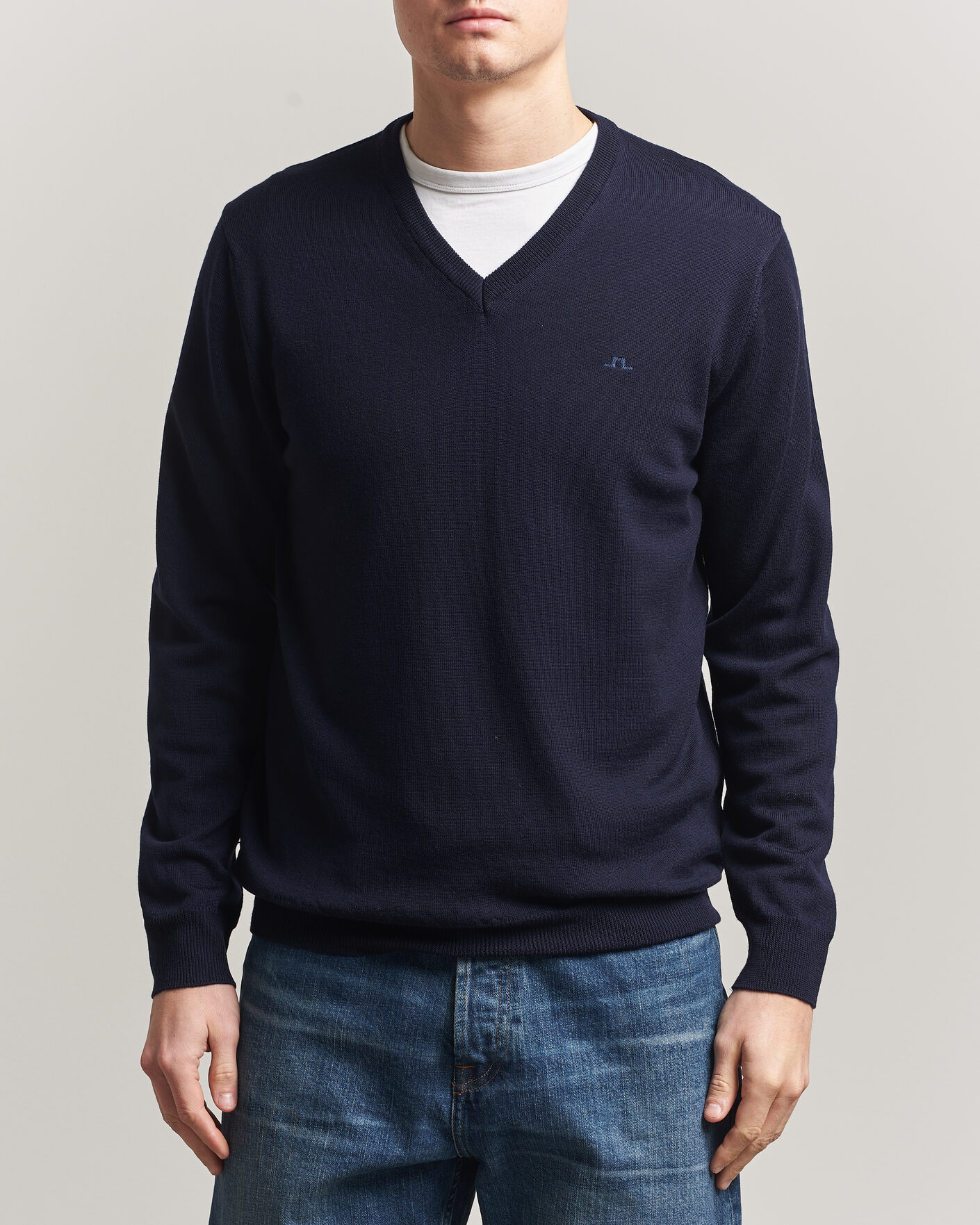 Herre | Gensere | J.Lindeberg | Lymann Merino V-Neck Pullover JL Navy