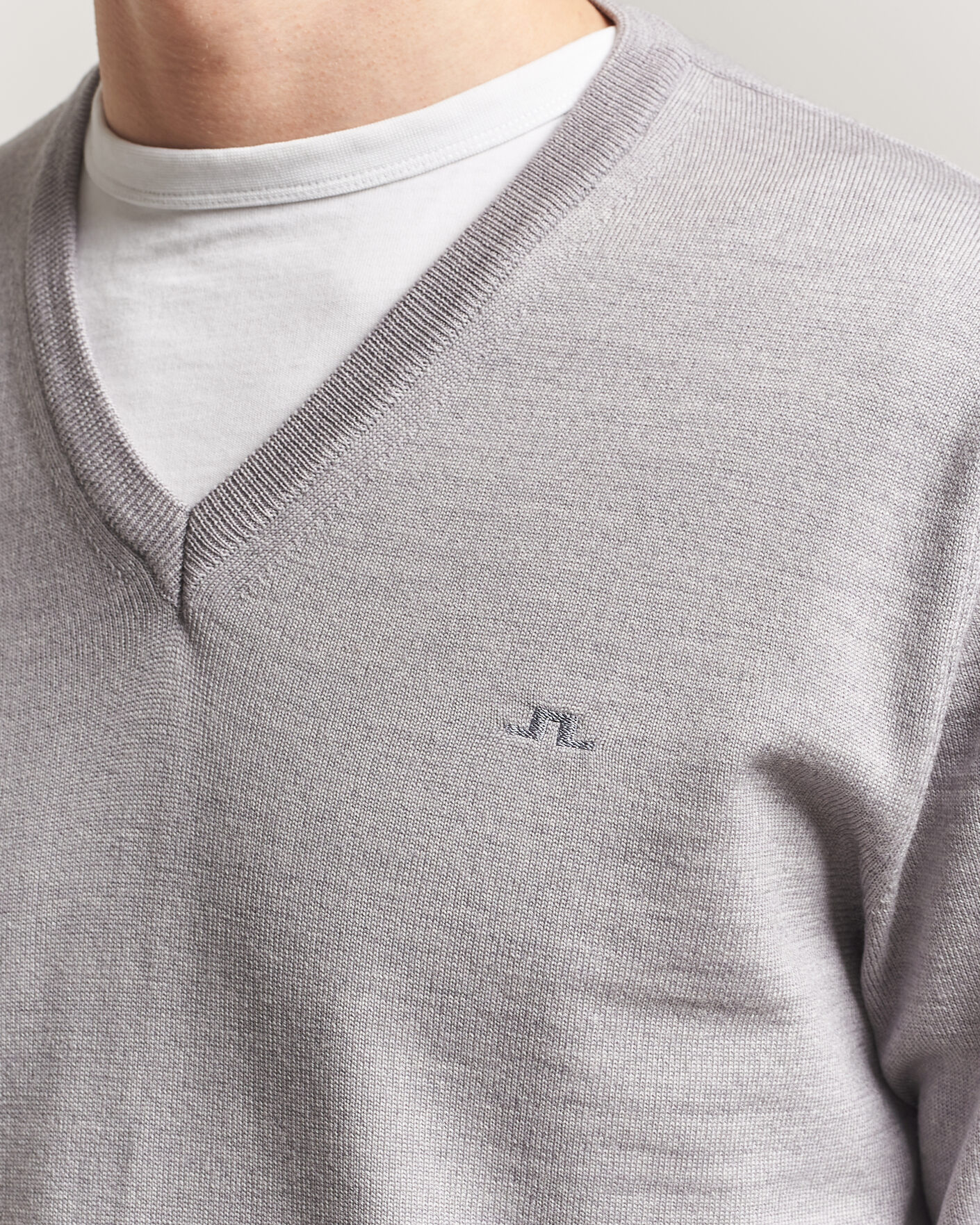 Herre | Gensere | J.Lindeberg | Lymann Merino V-Neck Pullover Light Grey Melange