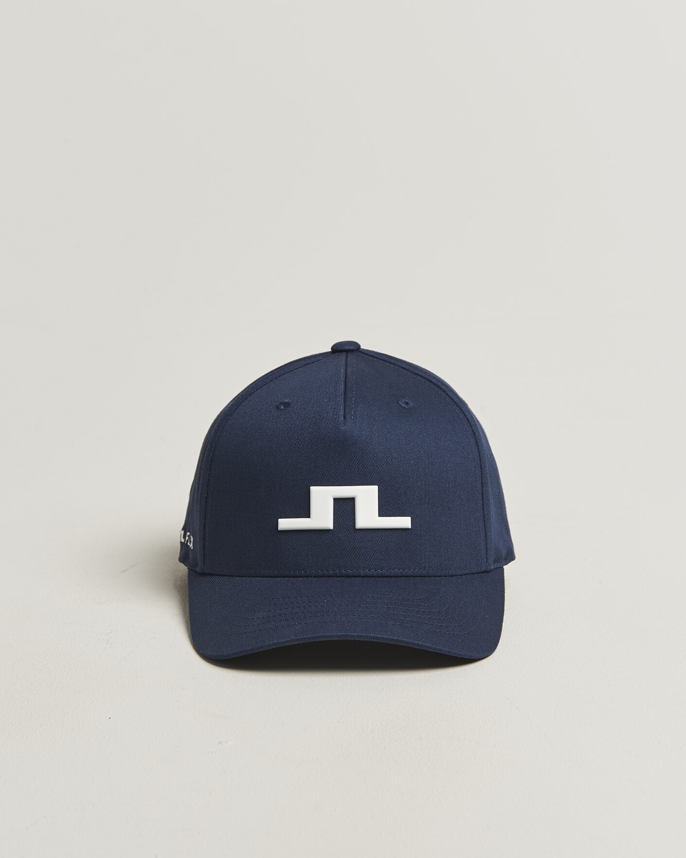 Herre | Hatter og capser | J.Lindeberg | Heath Cap JL Navy