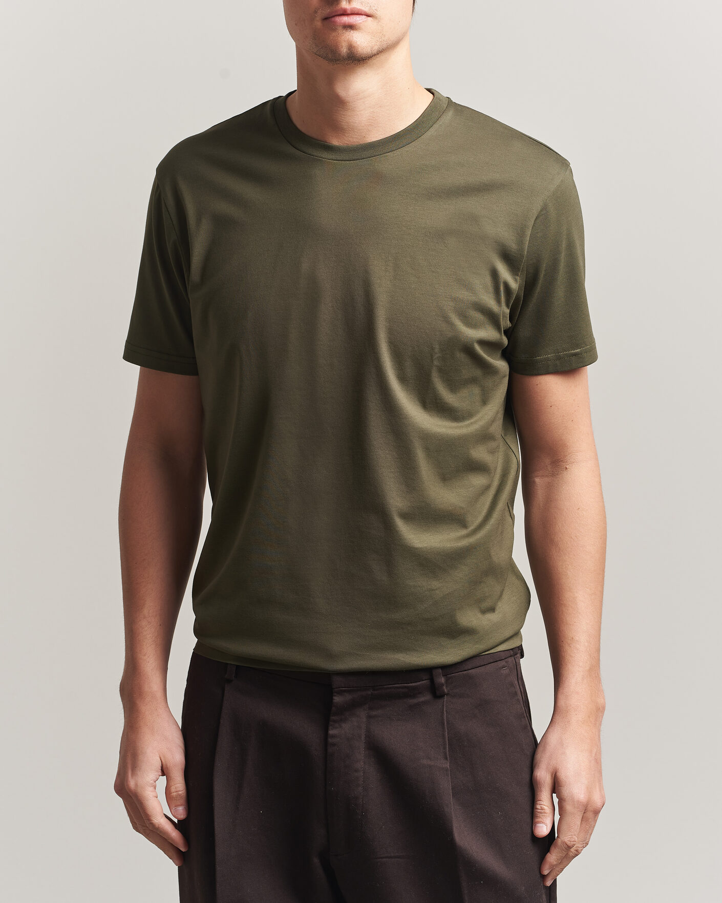 Herre | T-Shirts | Sunspel | Riviera Midweight T-Shirt Deep Olive
