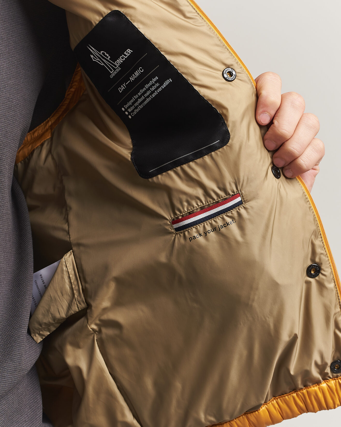 Herre | Vester | Moncler Grenoble | Uychi Down Vest Yellow