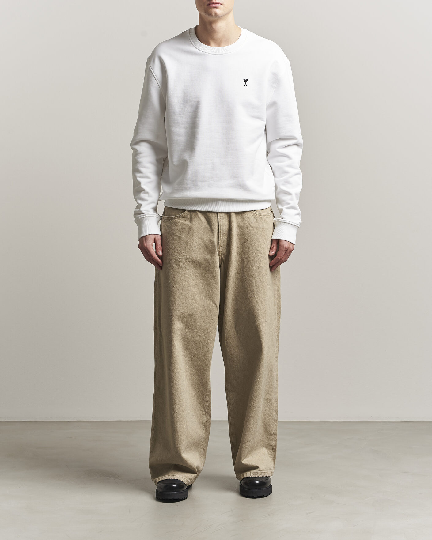 Herre | Gensere | AMI | Contrast Heart Logo Sweatshirt White