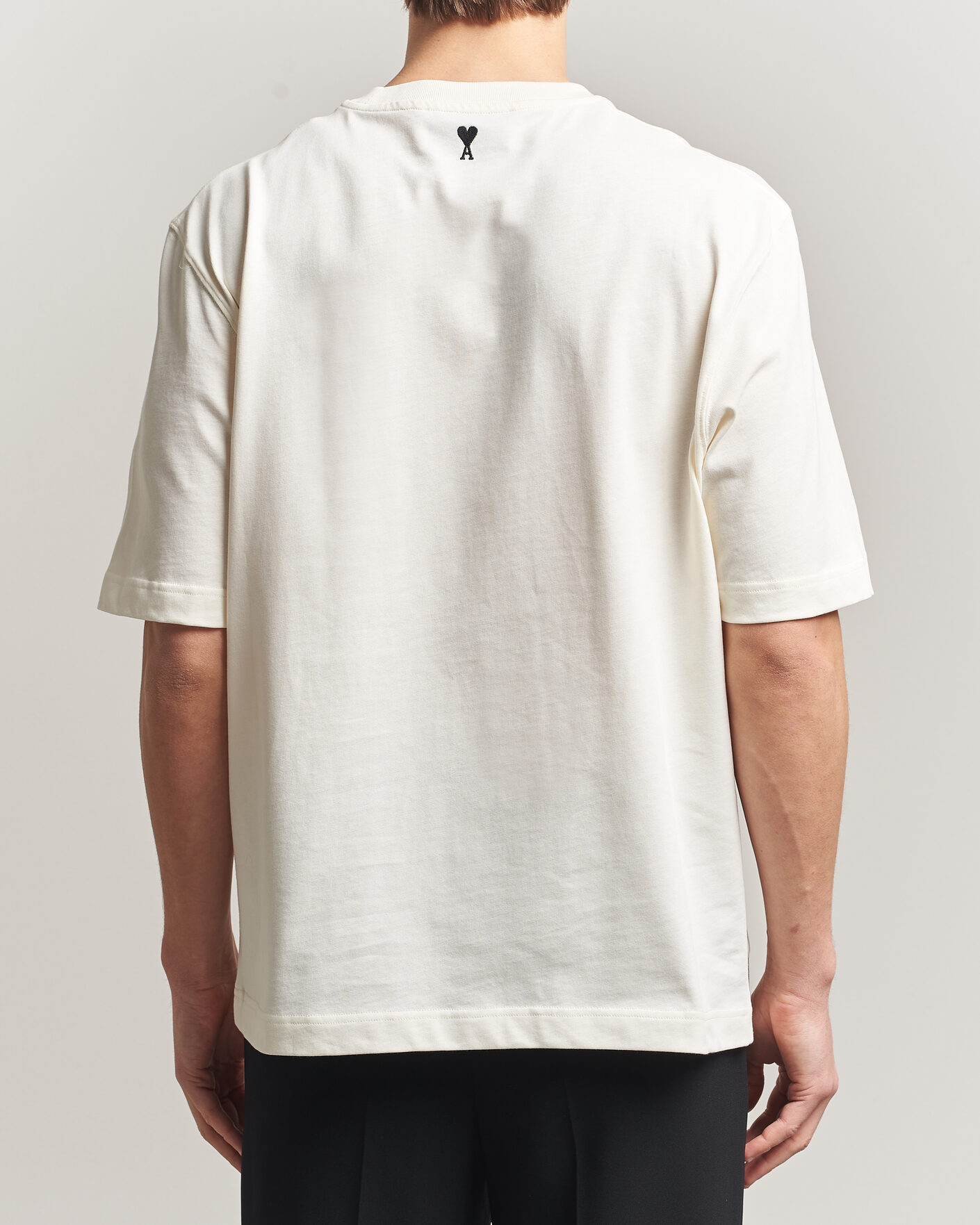 Herre | T-Shirts | AMI | Boxy Fit Printed T-Shirt Creme
