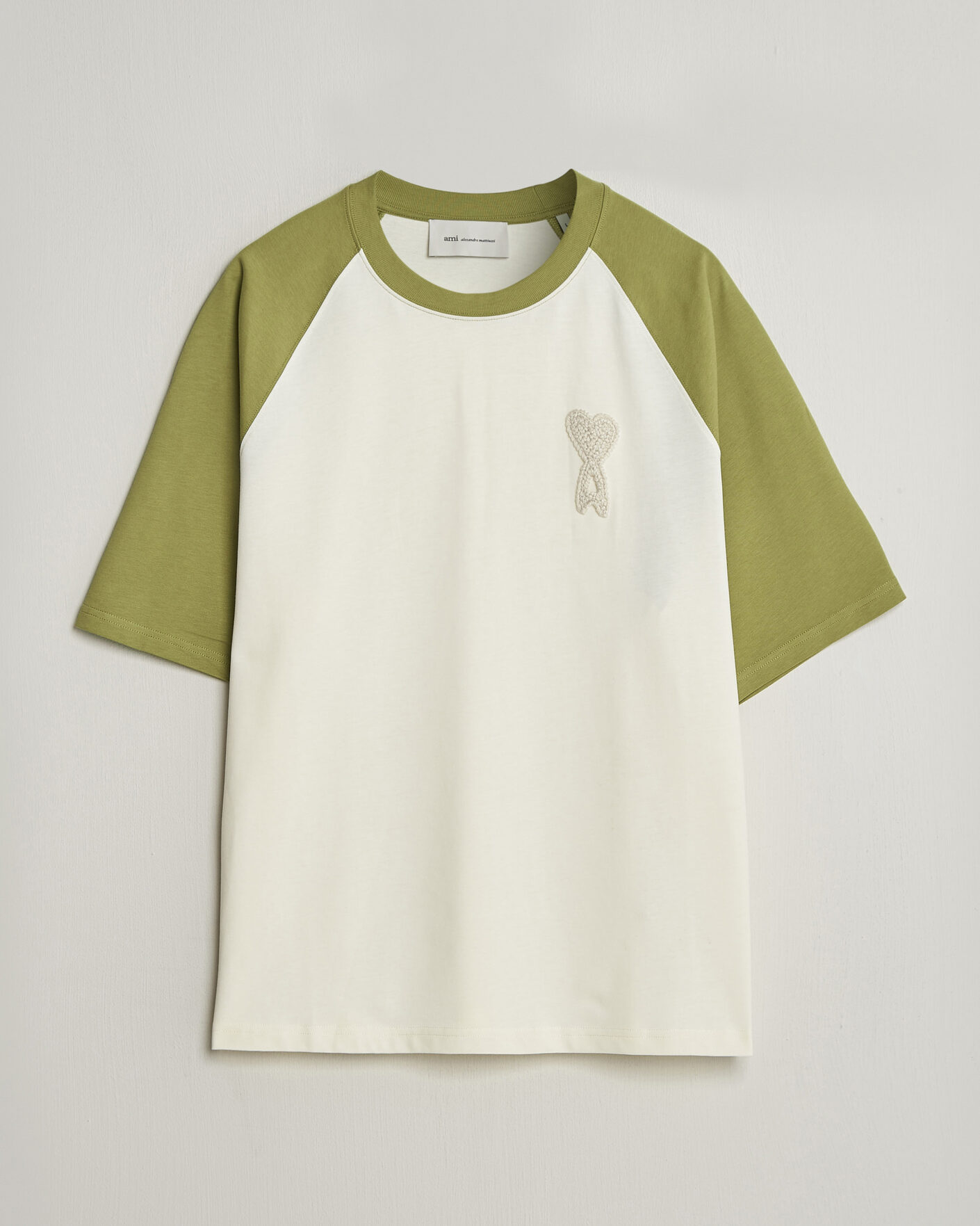 Herre | T-Shirts | AMI | Knitted Heart Logo T-Shirt Creme/Matcha