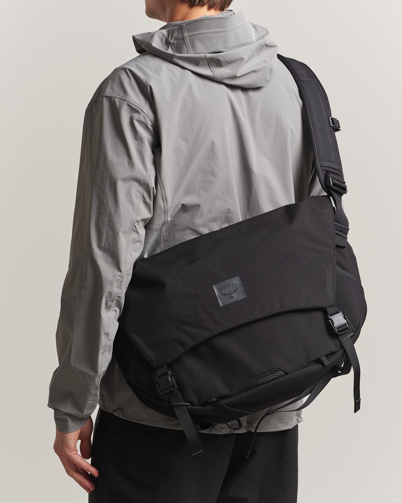 Herre | Vesker | Osprey | Metron Messenger 18 Black