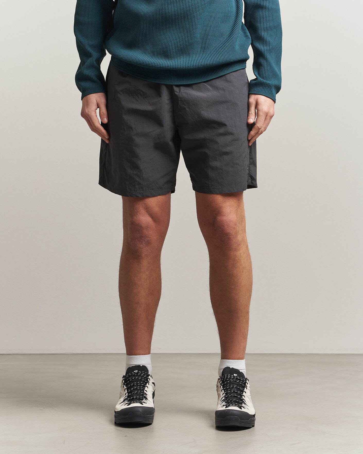 Herre | Shorts | Goldwin | Nylon Shorts Deep Charcoal