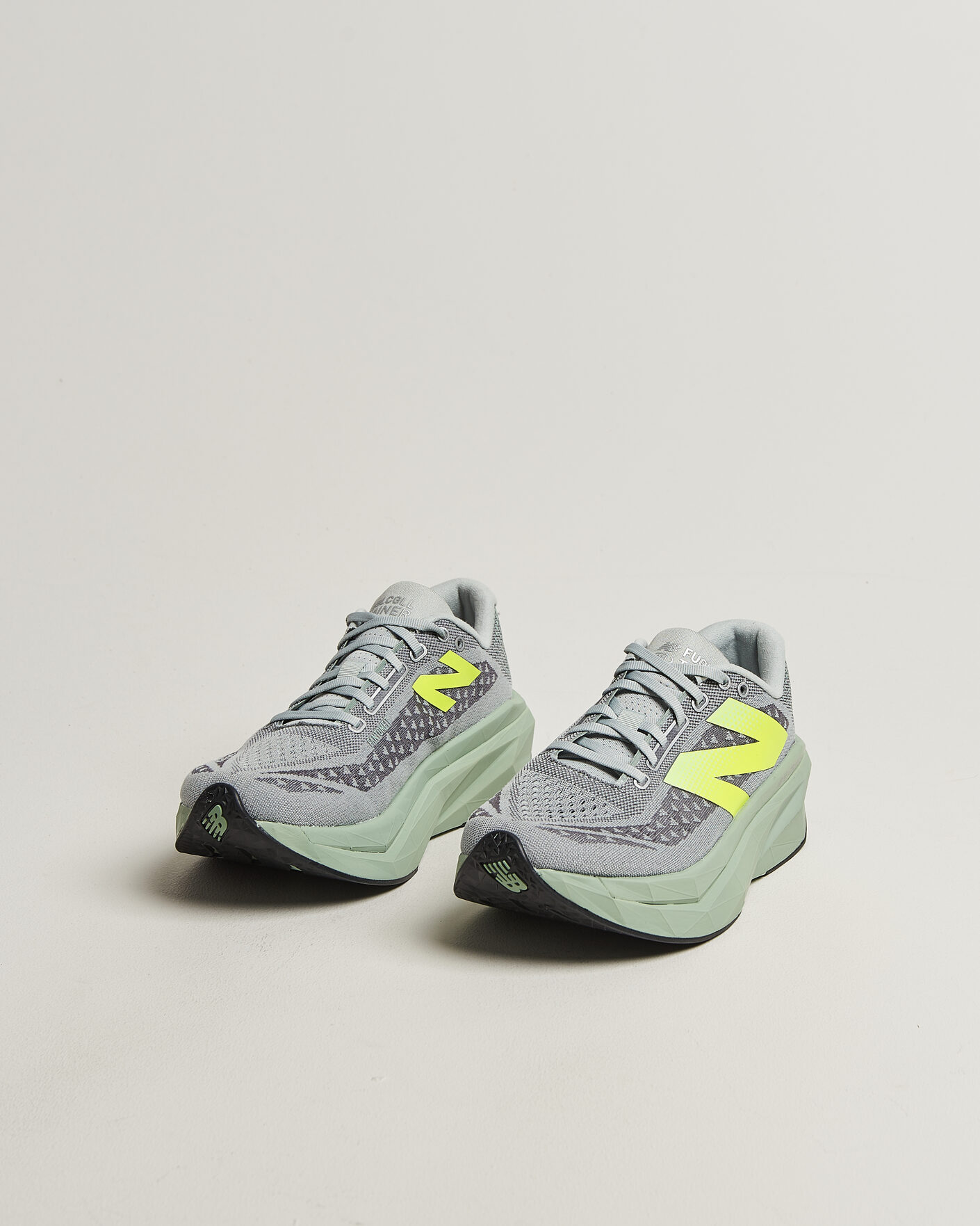 Herre | Løpesko | New Balance Running | FuelCell Supercomp Trainer v3 Mosaic Green