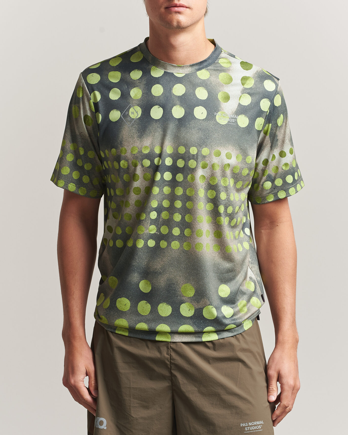 Herre | T-Shirts | Pas Normal Studios | TKO Balance T-Shirt Moss Green