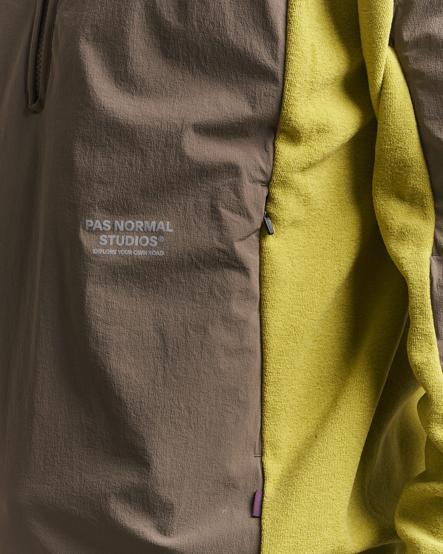 Herre | Gensere | Pas Normal Studios | Off Race Light Fleece Half Zip Moss Green