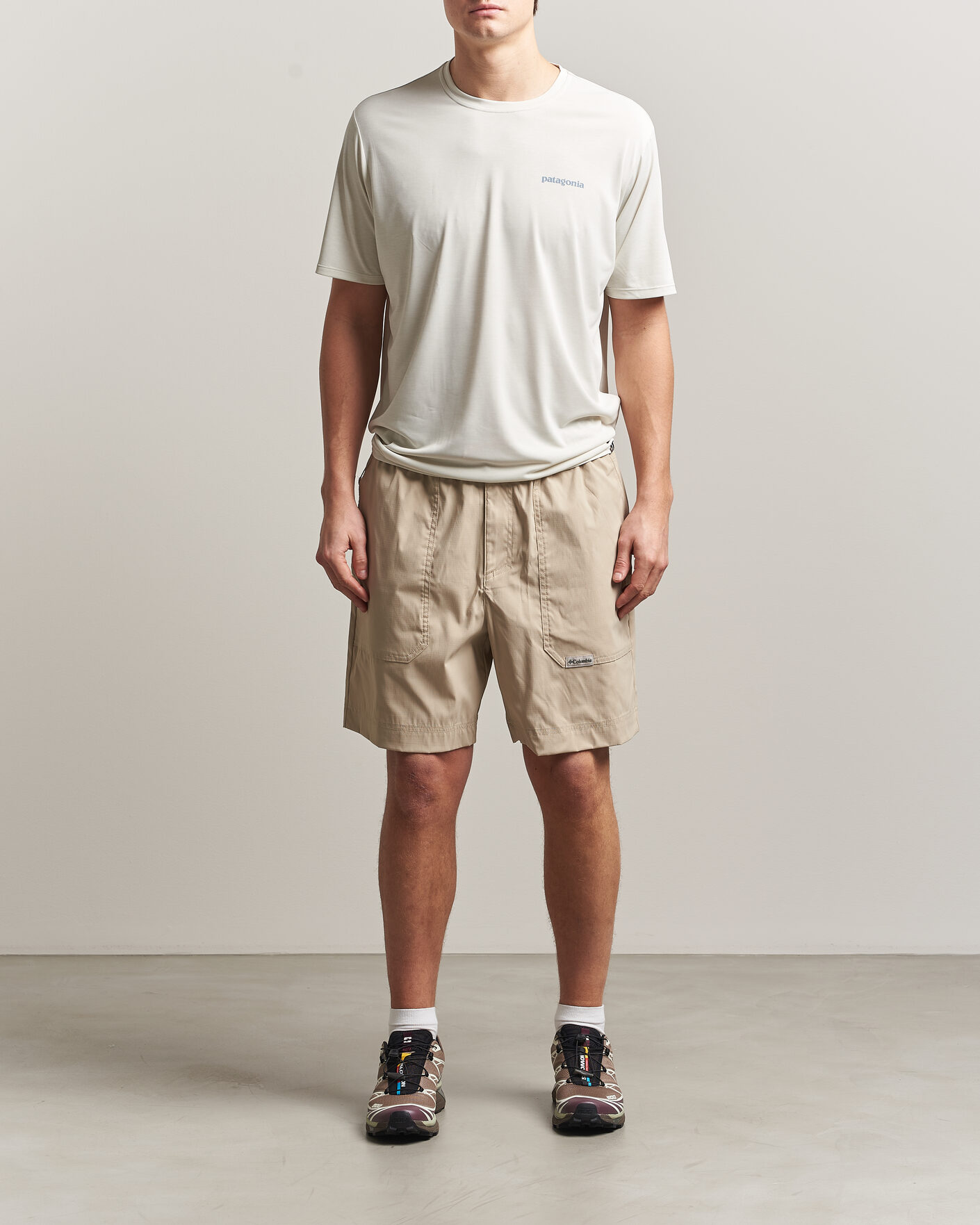 Herre | T-Shirts | Patagonia | Cap Cool Daily Logo T-Shirt Dyno White