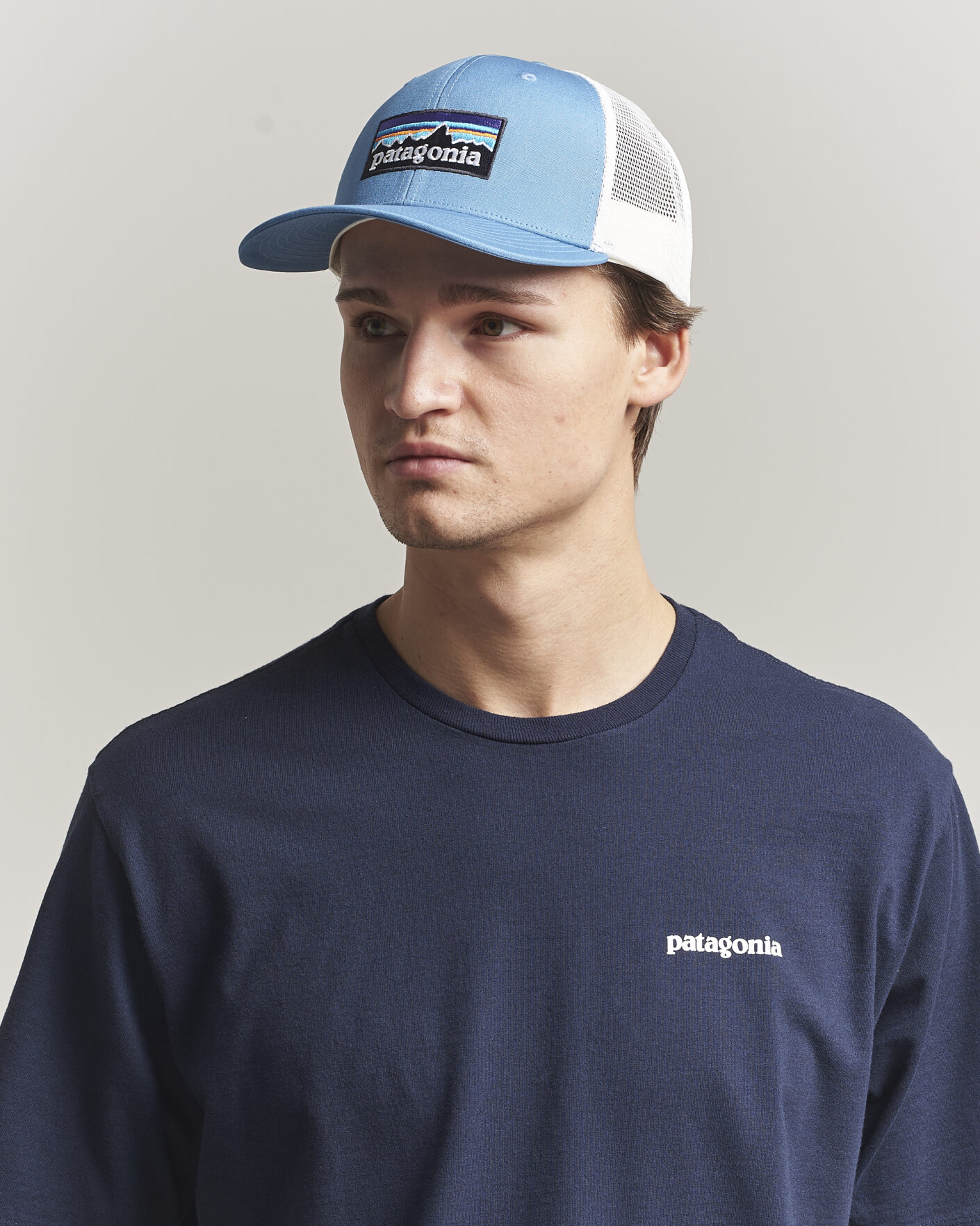Herre | Hatter og capser | Patagonia | P-6 Logo Trucker Hat Shore Blue