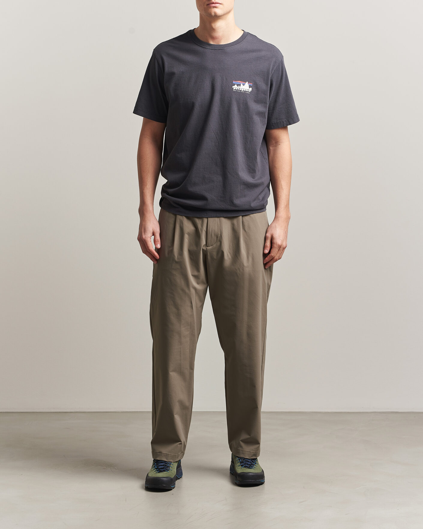 Herre | T-Shirts | Patagonia | 73 Skyline Logo T-Shirt Ink Black