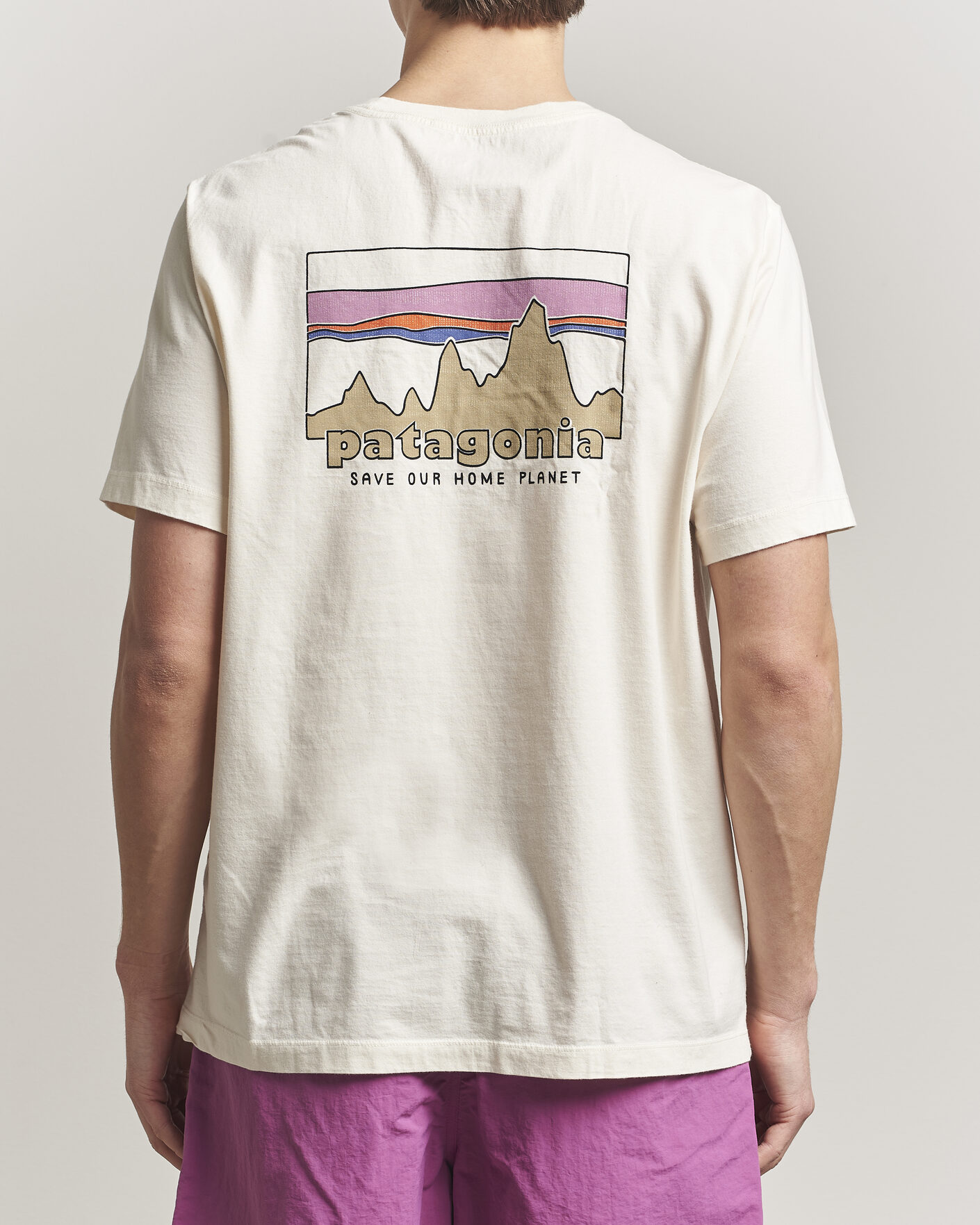 Herre | T-Shirts | Patagonia | 73 Skyline Logo T-Shirt Undyed Natural