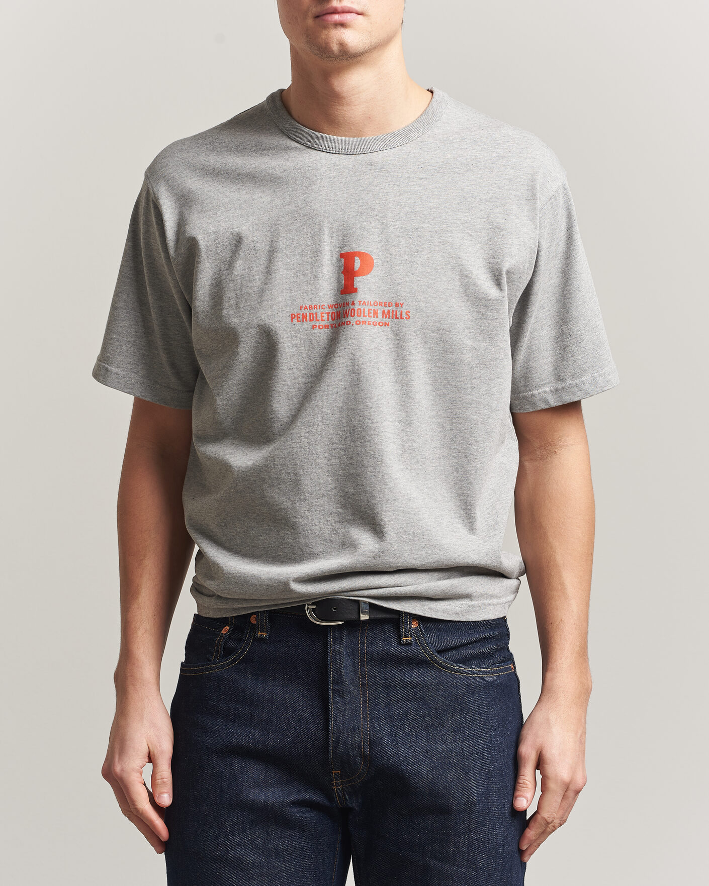 Herre | T-Shirts | Pendleton | Heavyweight P Tee Ash Heather Grey