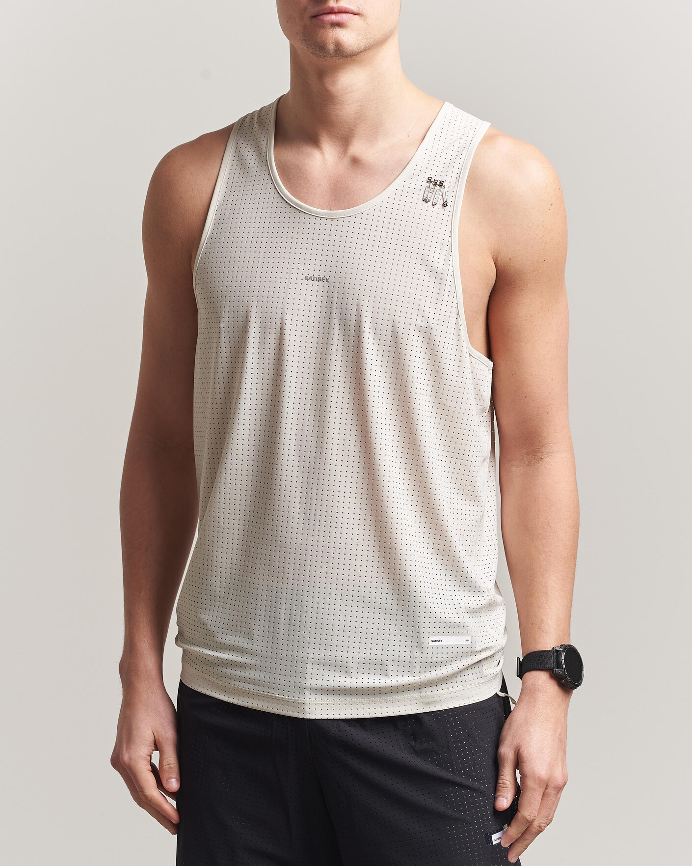 Herre | T-Shirts | Satisfy | Space-O Singlet Chalk