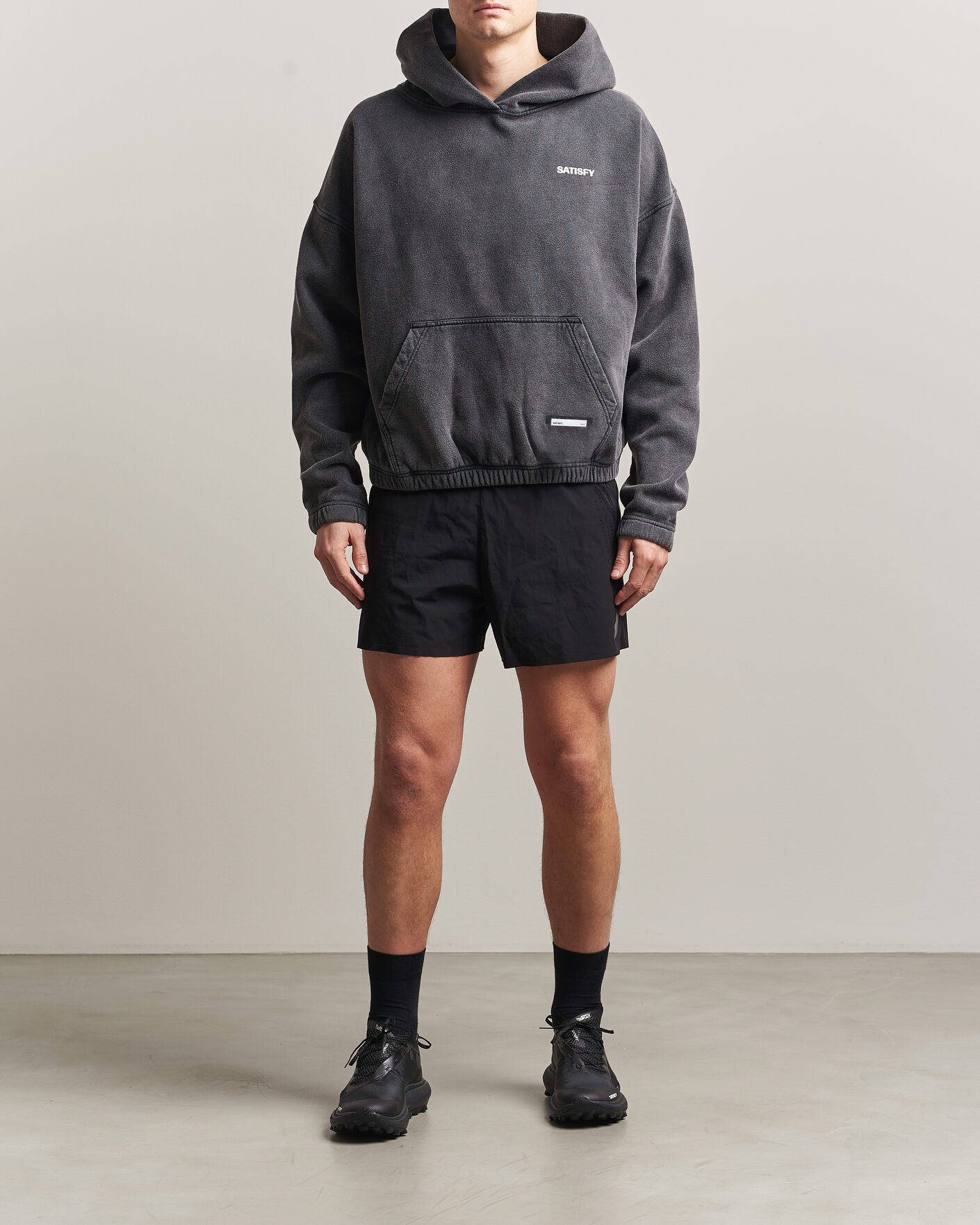 Herre | Gensere | Satisfy | SoftCell Hoodie Aged Black