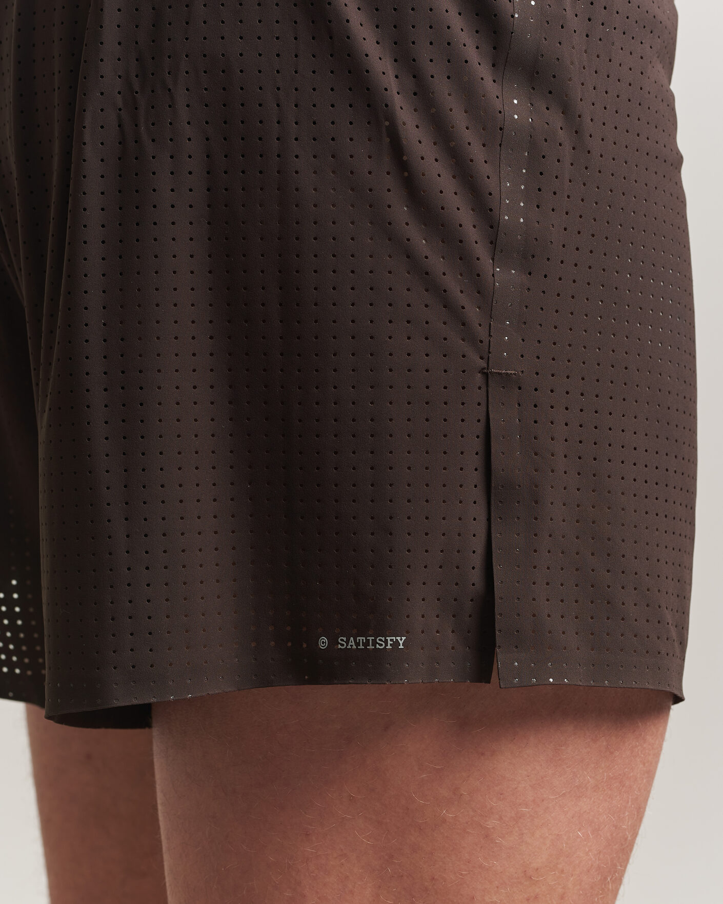 Herre | Shorts | Satisfy | Space-O 5 Inch Shorts Deep Mahogany