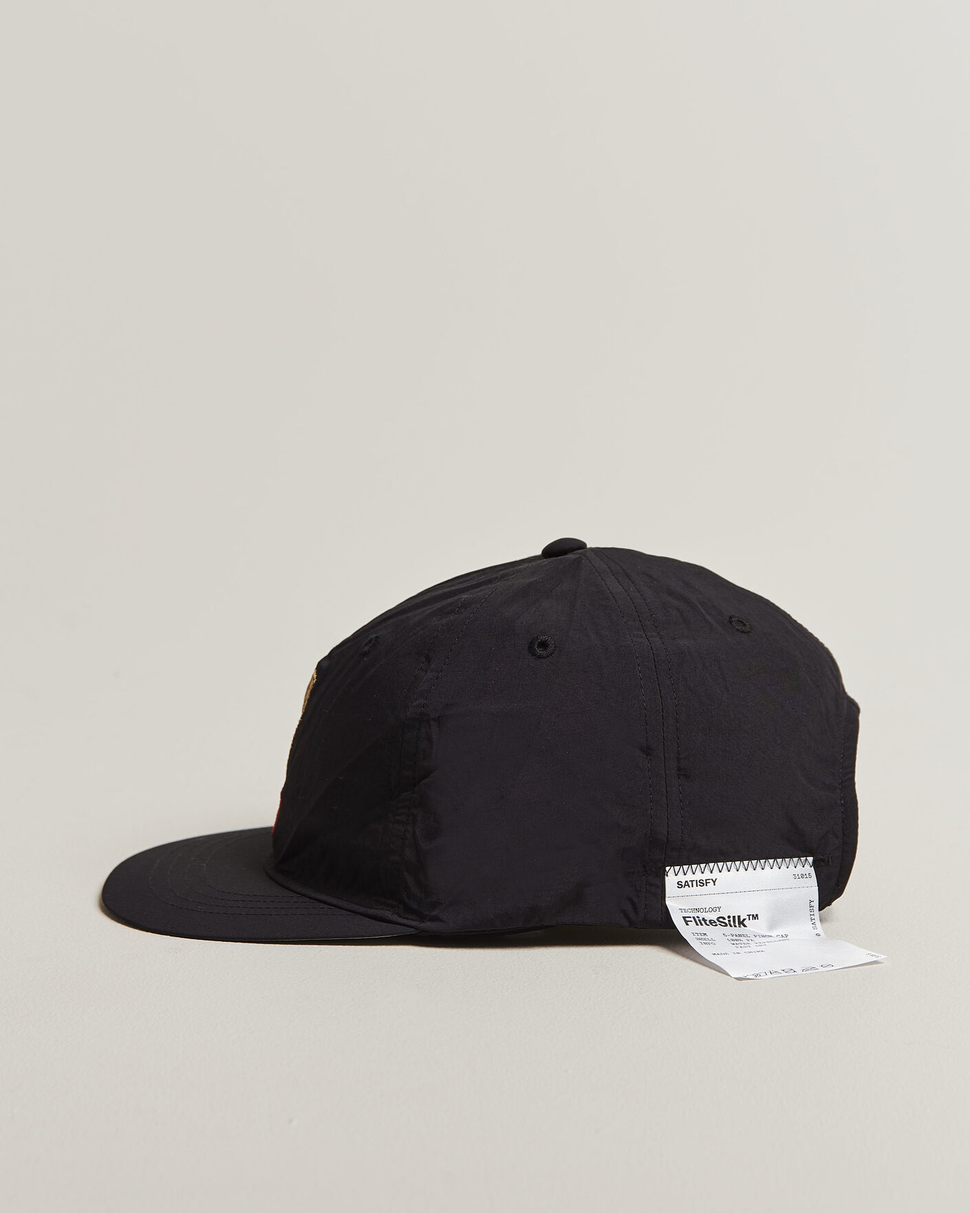 Herre | Hatter og capser | Satisfy | FliteSilk 5 Panel Cap Black Eagle