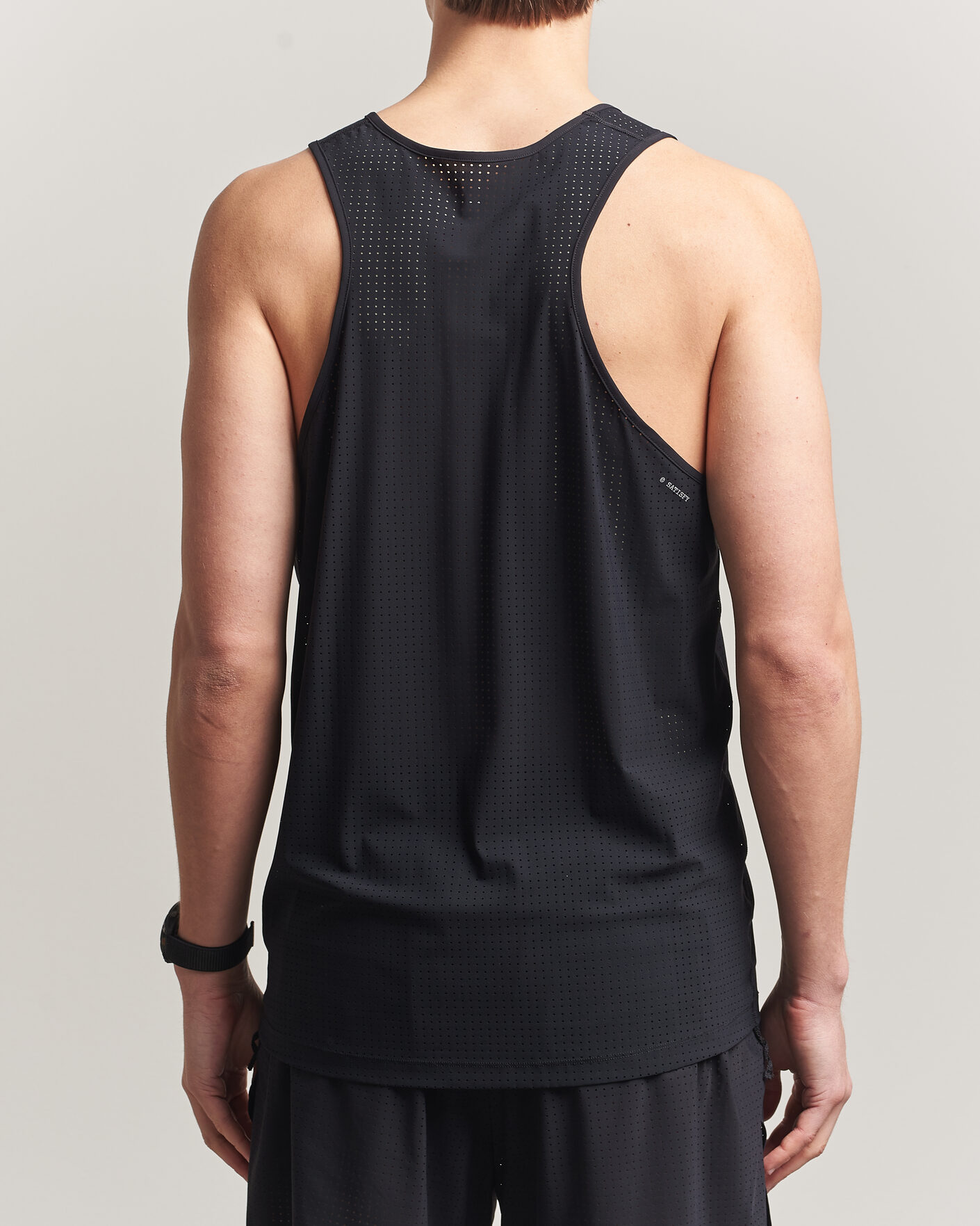 Herre | T-Shirts | Satisfy | Space-O Singlet Black