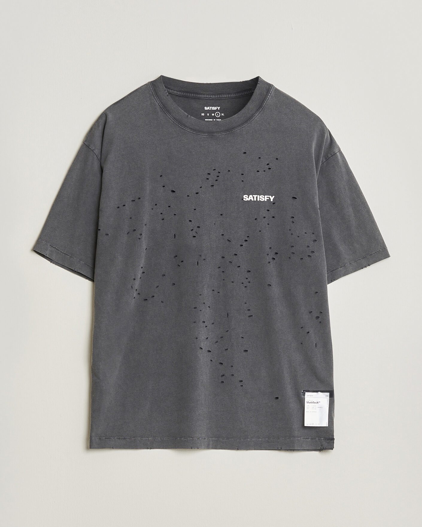 Herre | T-Shirts | Satisfy | MothTech Small Logo T-Shirt Aged Black