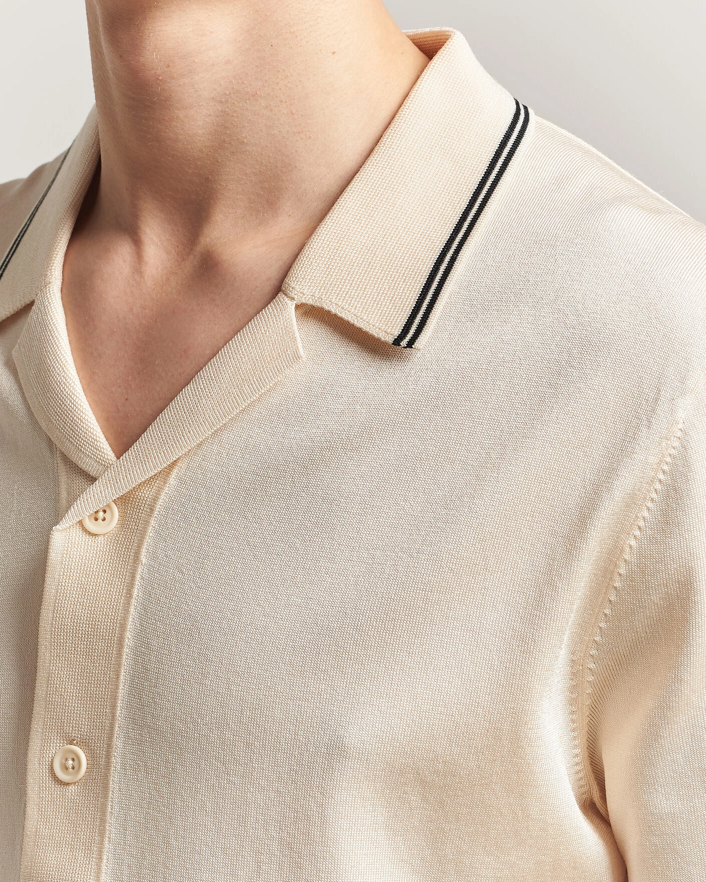 Herre | Skjorter | GANT | Knitted Resort Collar Shirt Creamed White