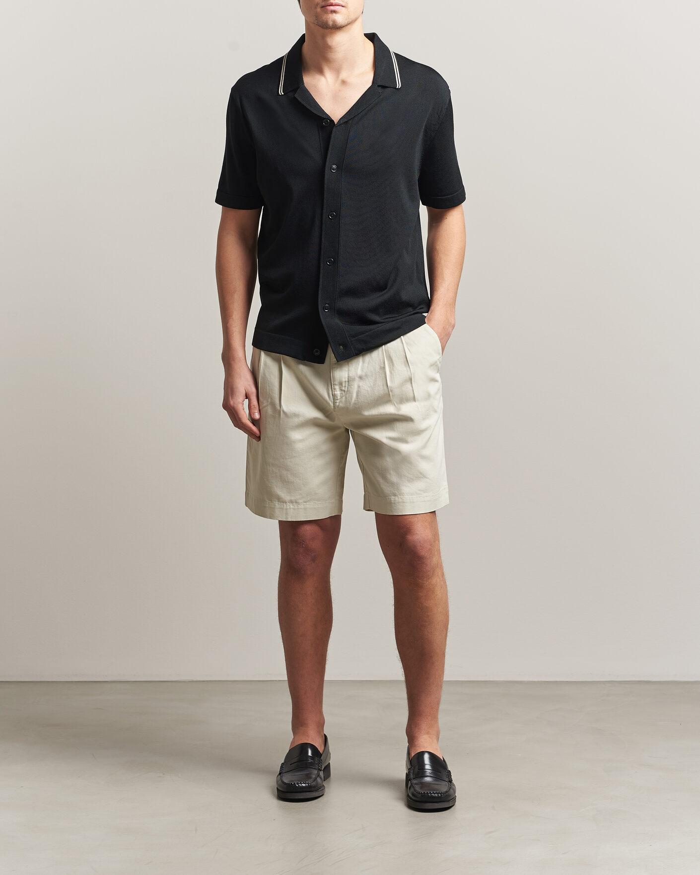 Herre | Skjorter | GANT | Knitted Resort Collar Shirt Black