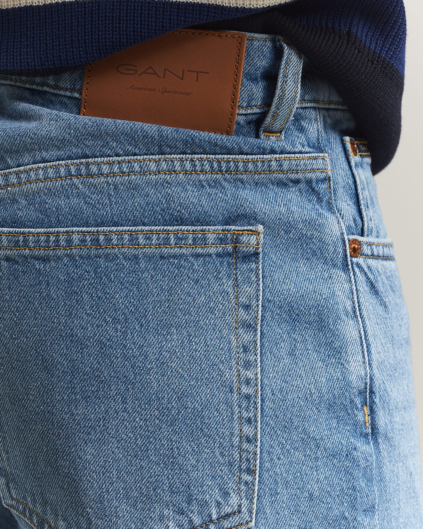 Herre | Bukser | Gant | Straight Fit Jeans Semi Light Blue Worn In