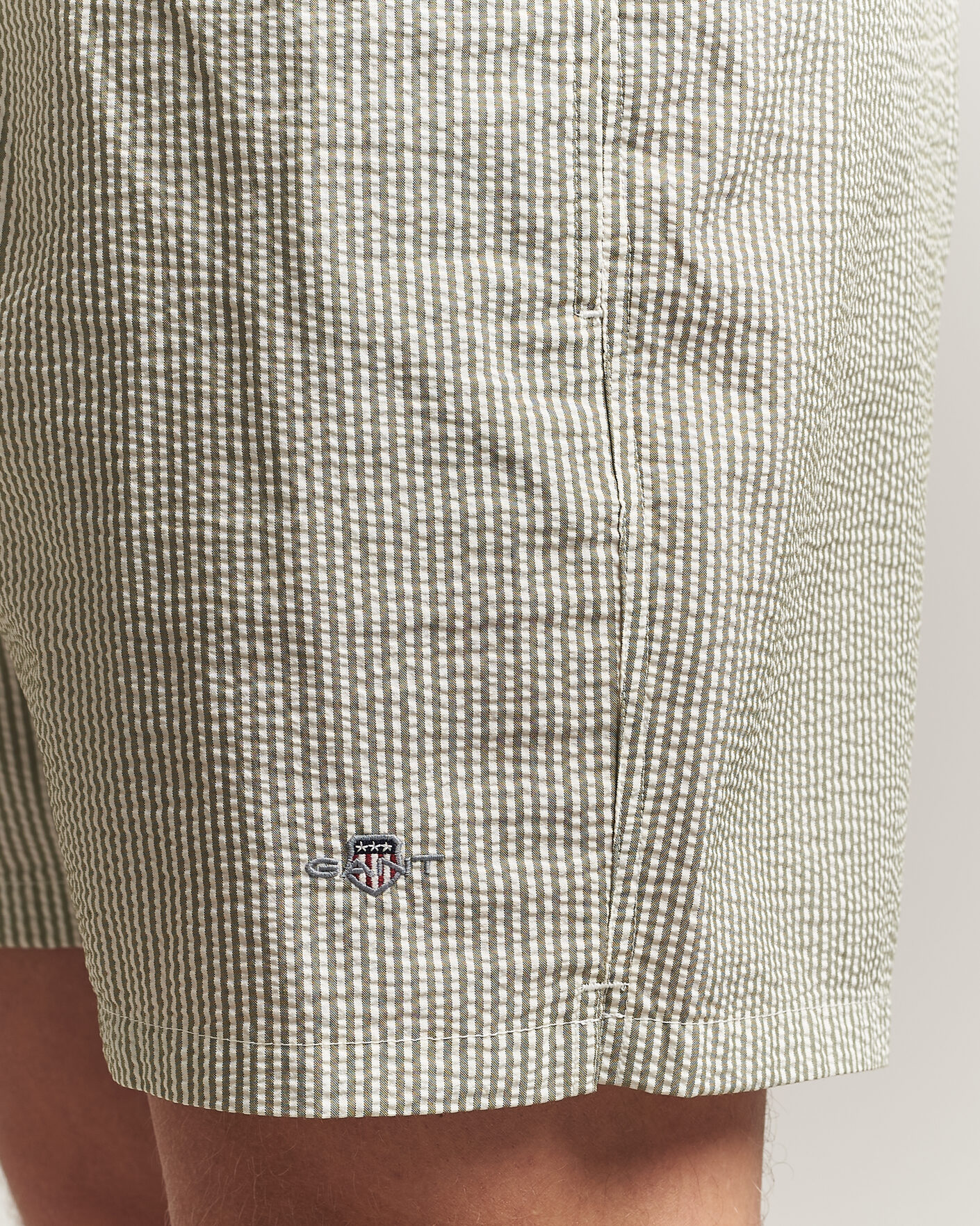 Herre | Badeshorts | Gant | Seersucker Striped Swimshorts Dry Herb Green