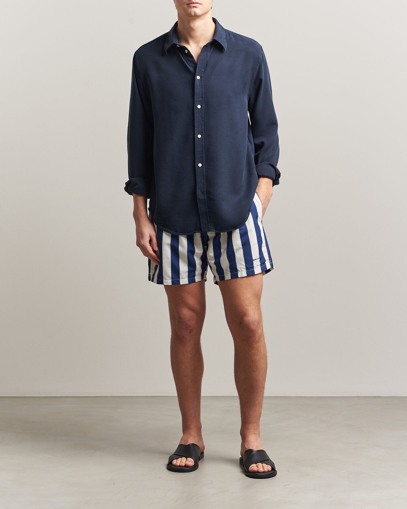 Herre | Badeshorts | GANT | Blockstriped Swimshorts Rich Navy