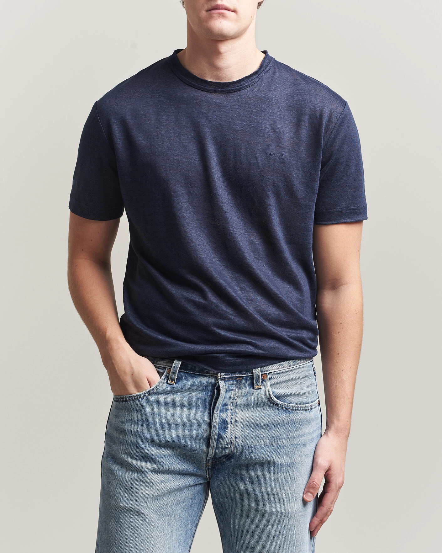 Herre | T-Shirts | GANT | Linen T-Shirt Evening Blue