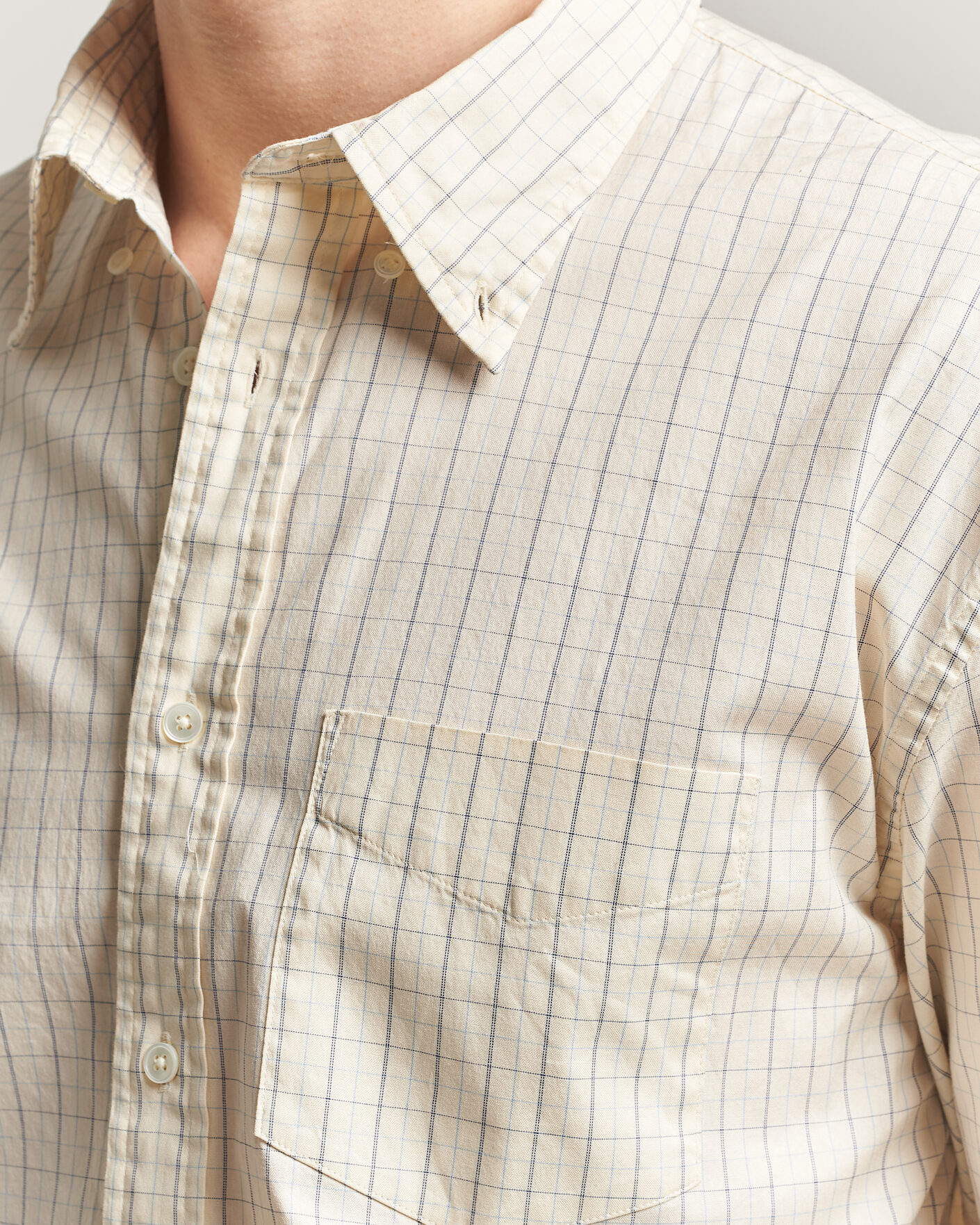 Herre | Skjorter | GANT | Relaxed Fit Dreamy Oxford Checked Shirt Creamed White