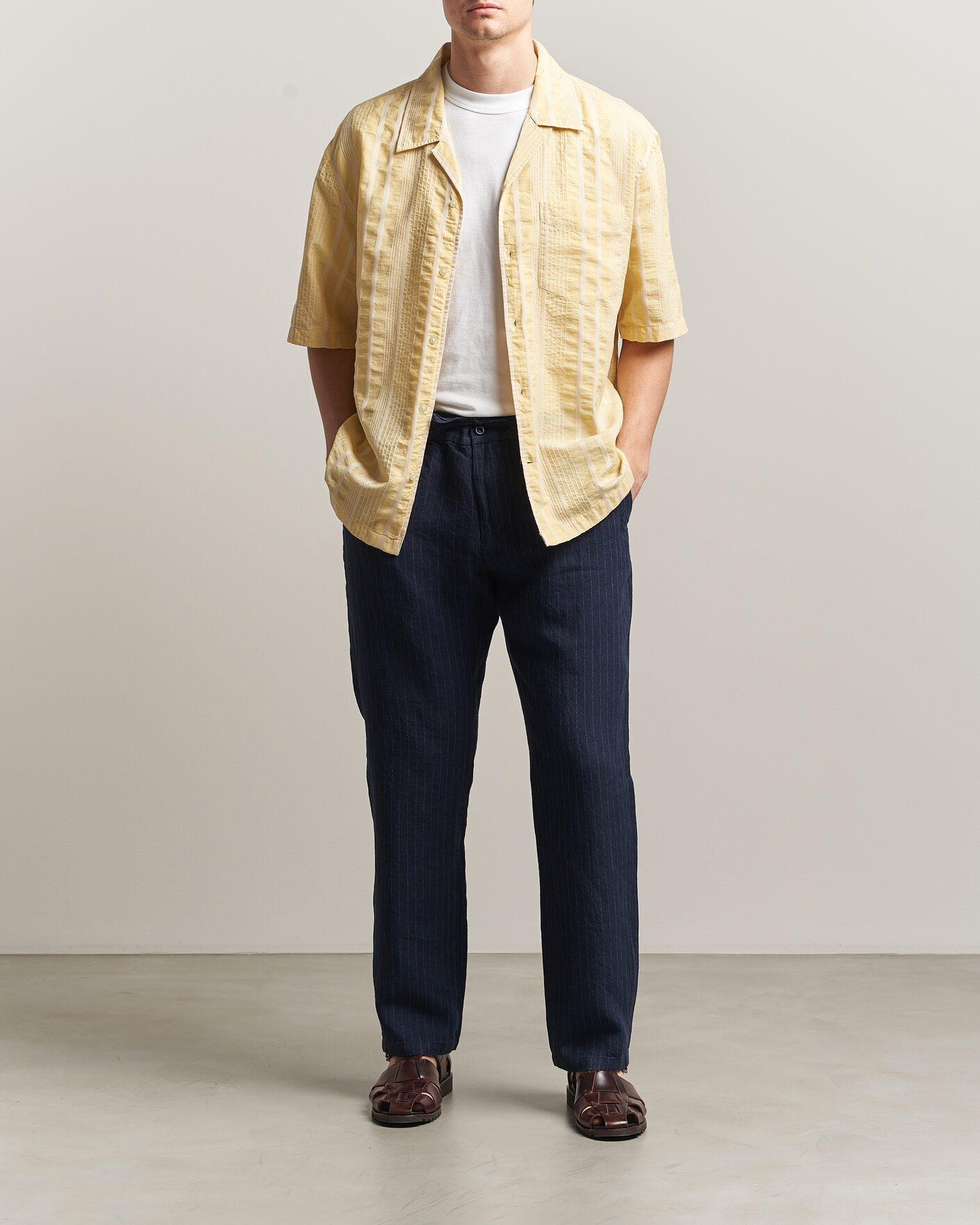 Herre | Skjorter | Gant | Relaxed Fit Seersucker Camp Collar Shirt Light Mustard Yellow