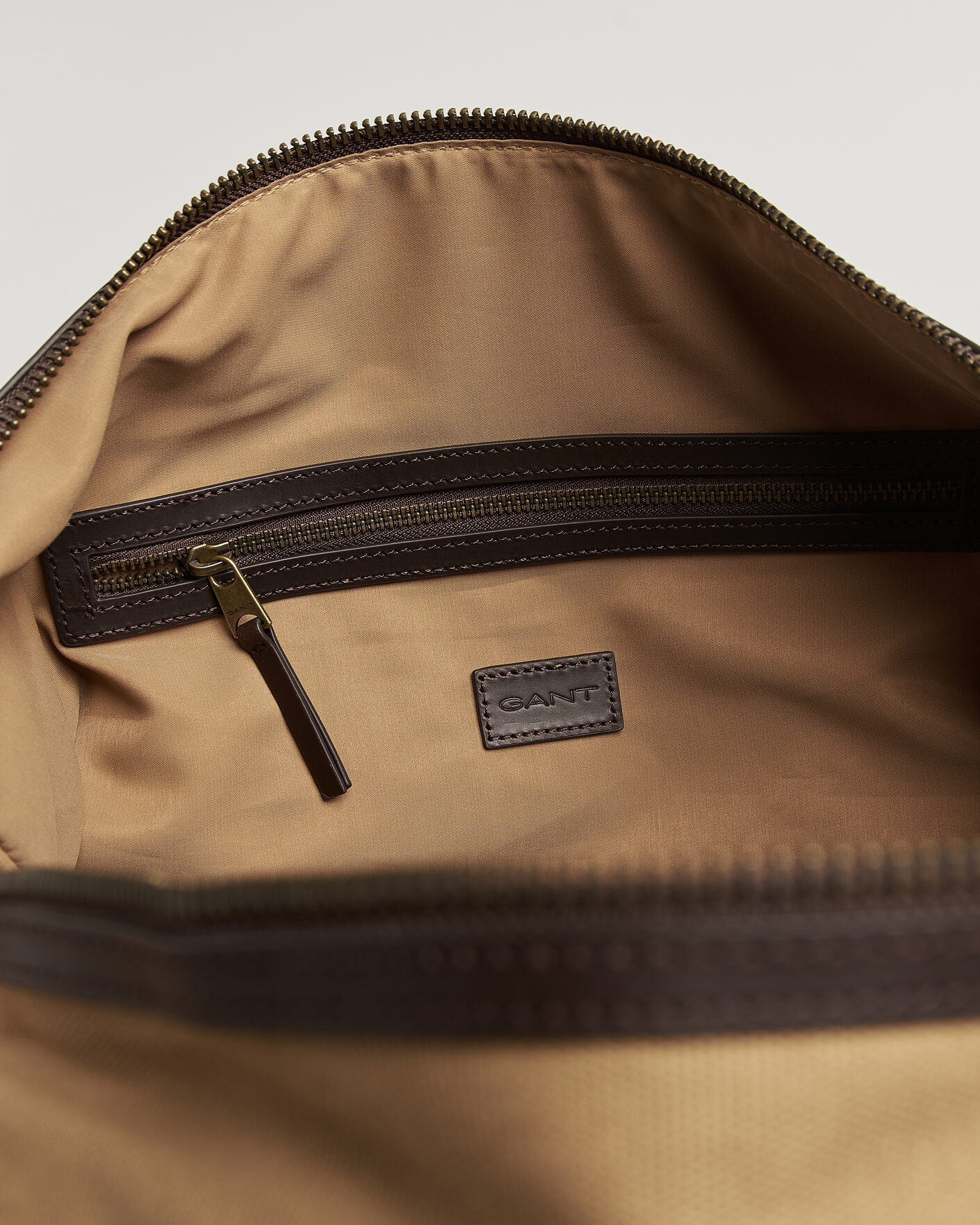 Herre | Vesker | GANT | Washed Canvas Duffle Bag Warm Khaki
