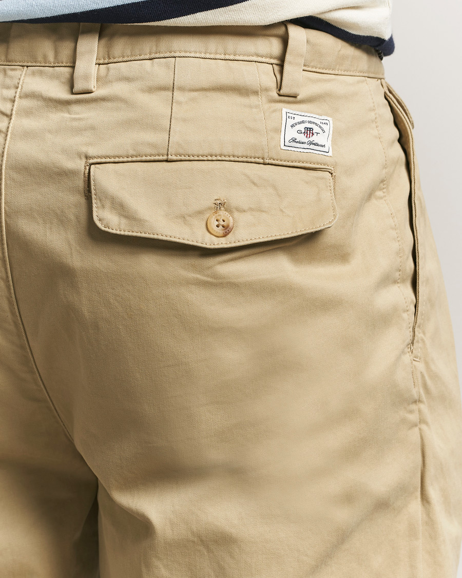 Herre | Bukser | GANT | Regular Pleated Twill Chinos Woody Beige