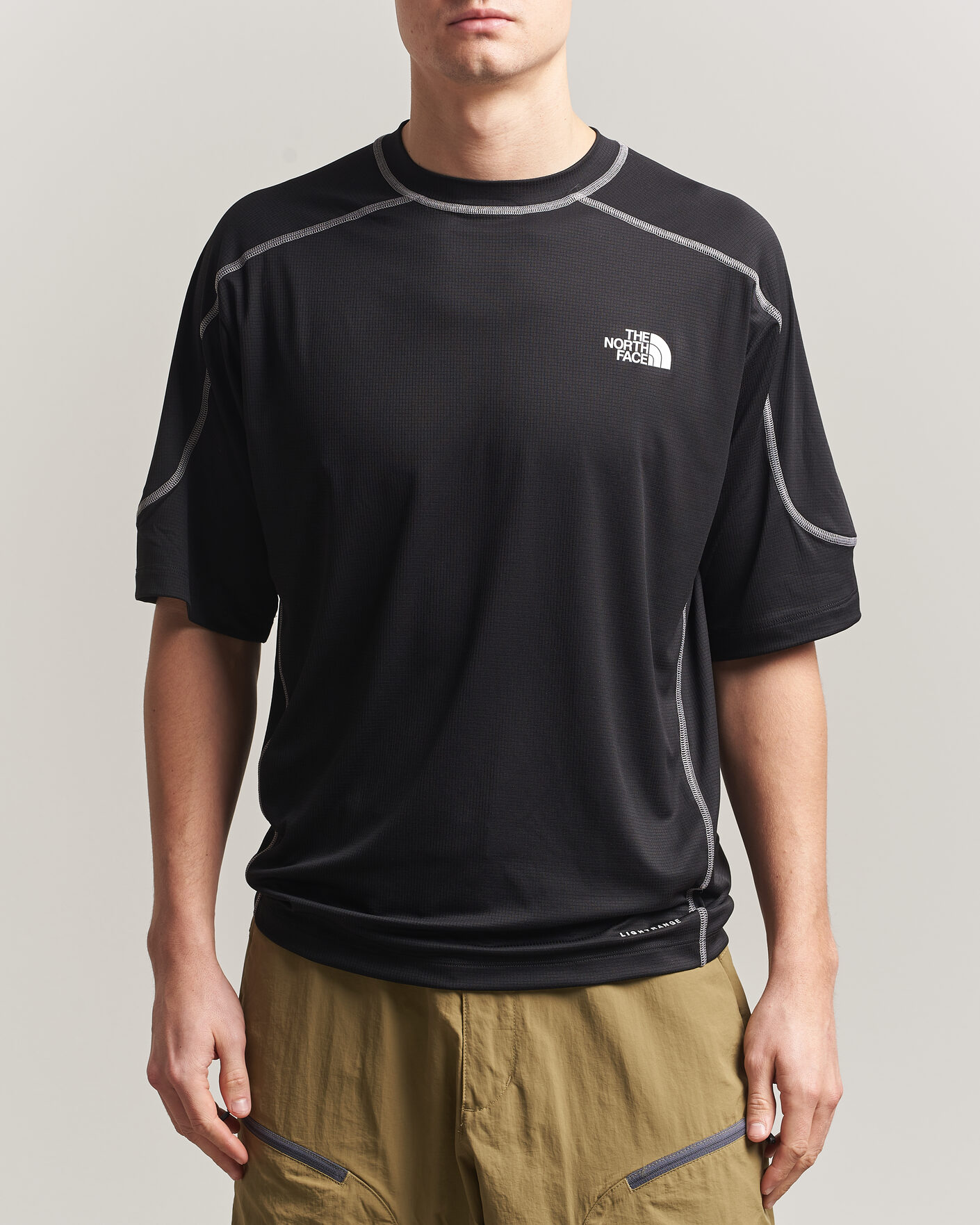 Herre | T-Shirts | The North Face | NSE Lightrange T-Shirt Black