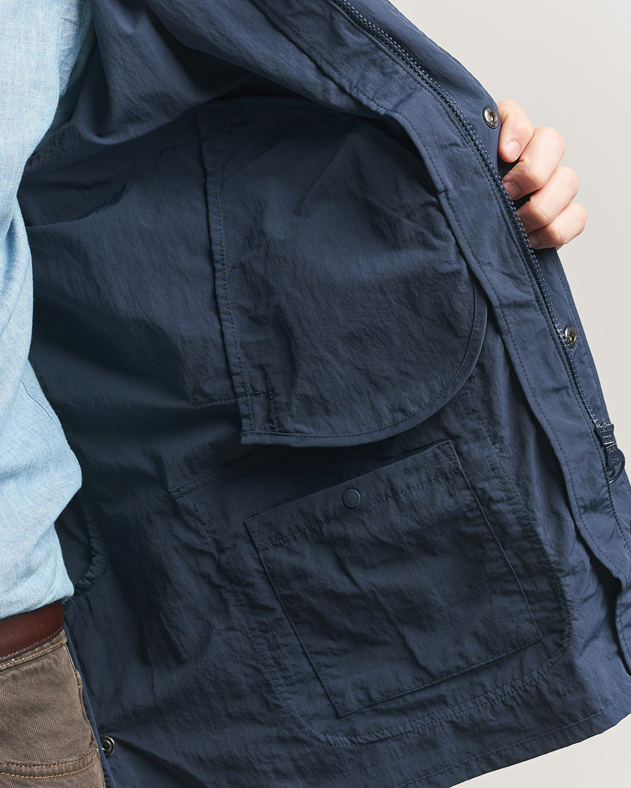 Herre | Jakker | Barbour Lifestyle | Ashby Showerproof Jacket Navy