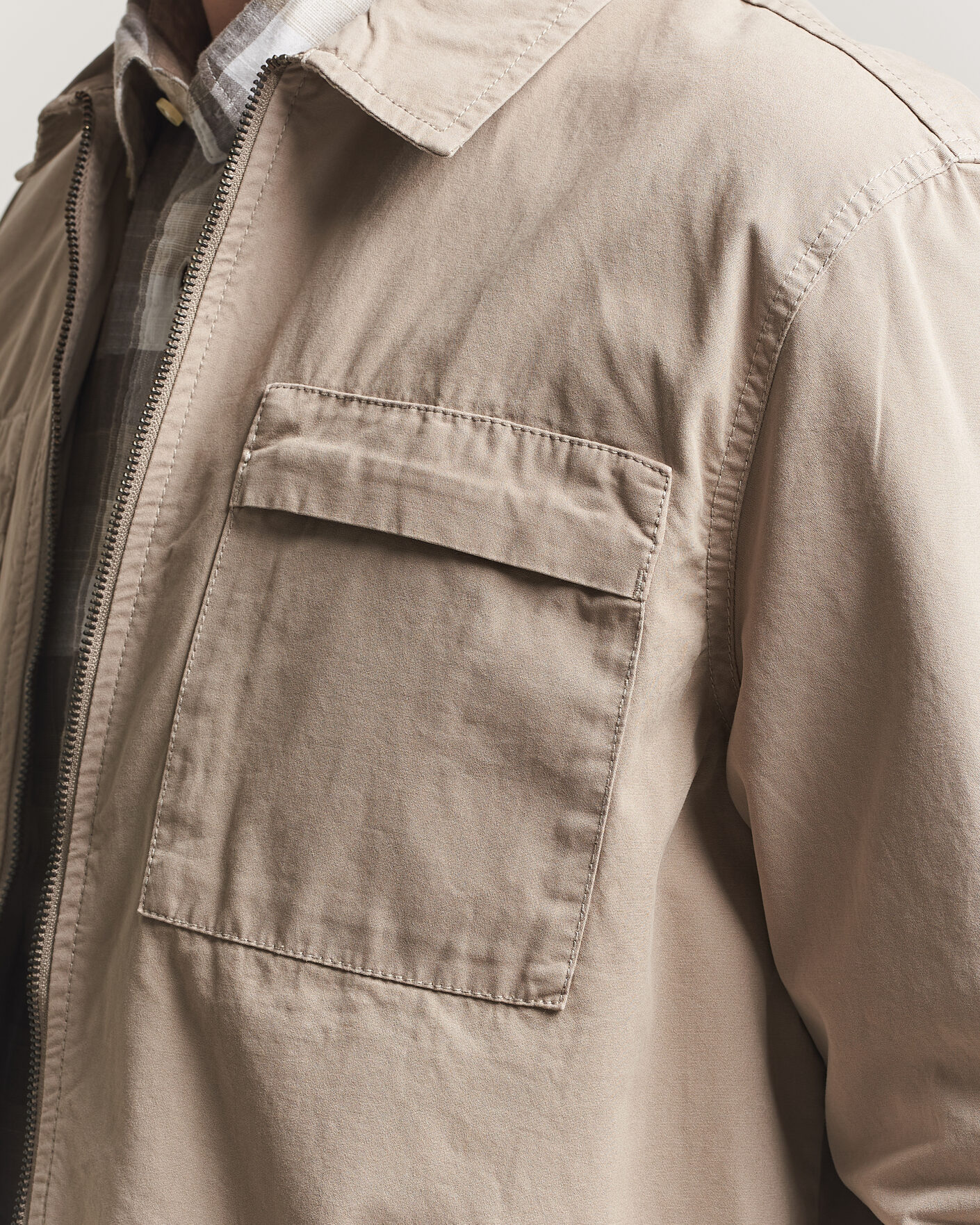 Herre | Skjorter | Barbour Lifestyle | Glendale Zip Overshirt Concrete