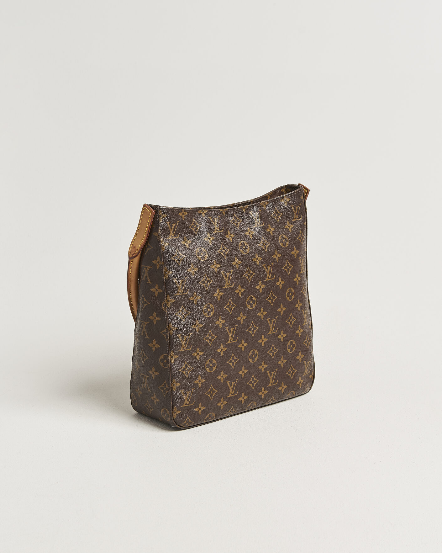 Herre | Pre-Owned & Vintage Bags | Louis Vuitton Pre-Owned | Looping Handbag GM Monogram