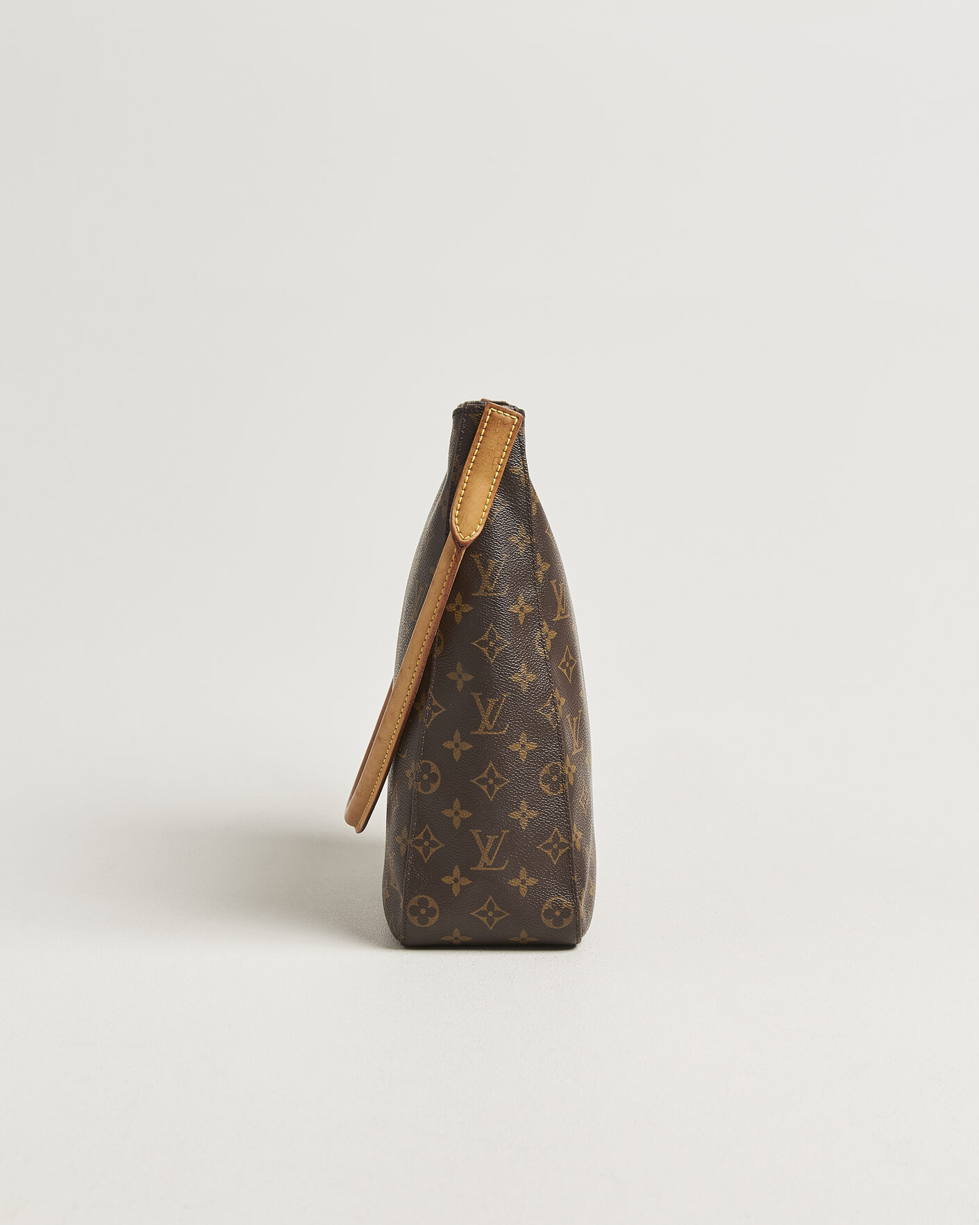 Herre | Pre-Owned & Vintage Bags | Louis Vuitton Pre-Owned | Looping Handbag GM Monogram
